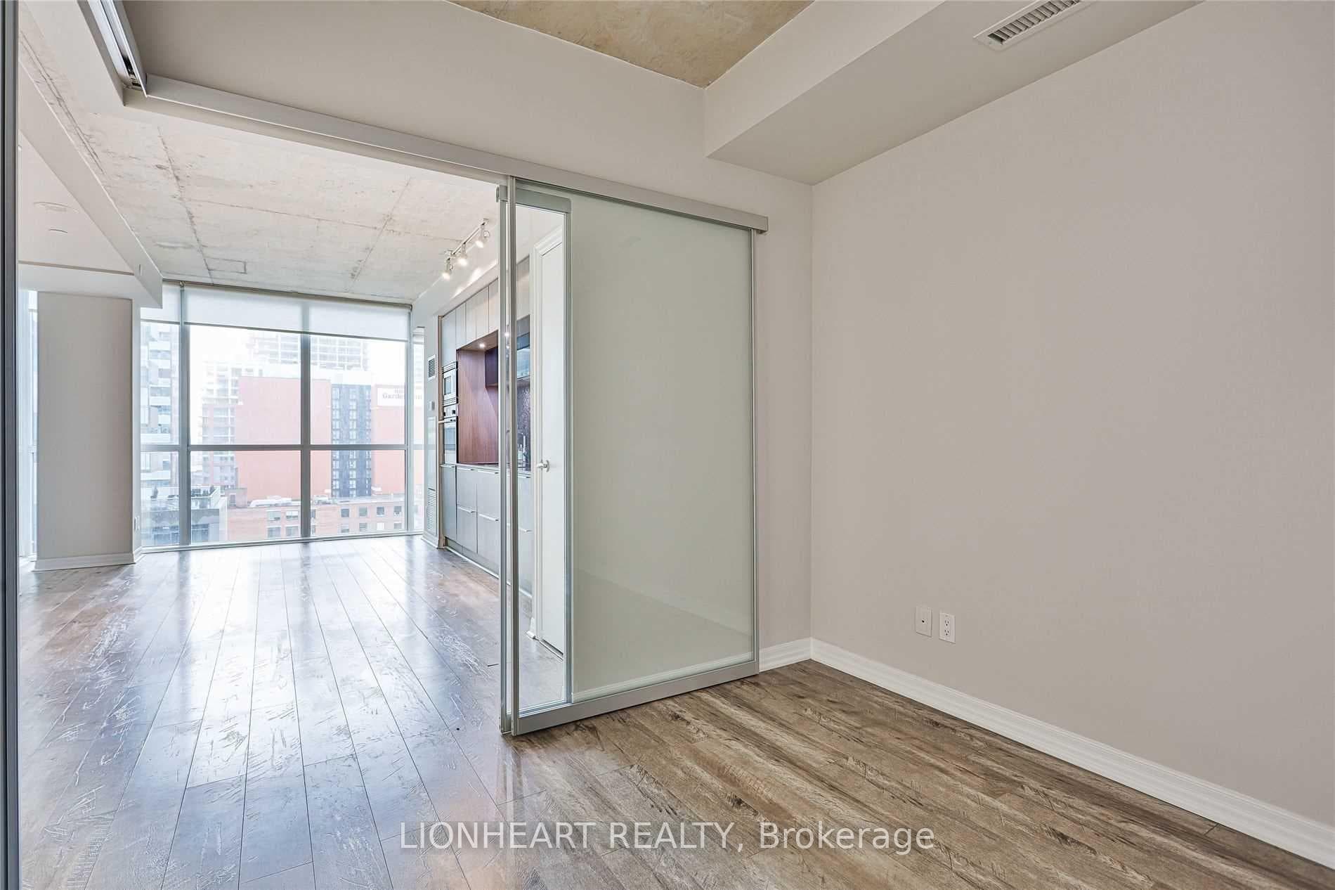 88 Blue Jays Way Unit 1014 photo 16