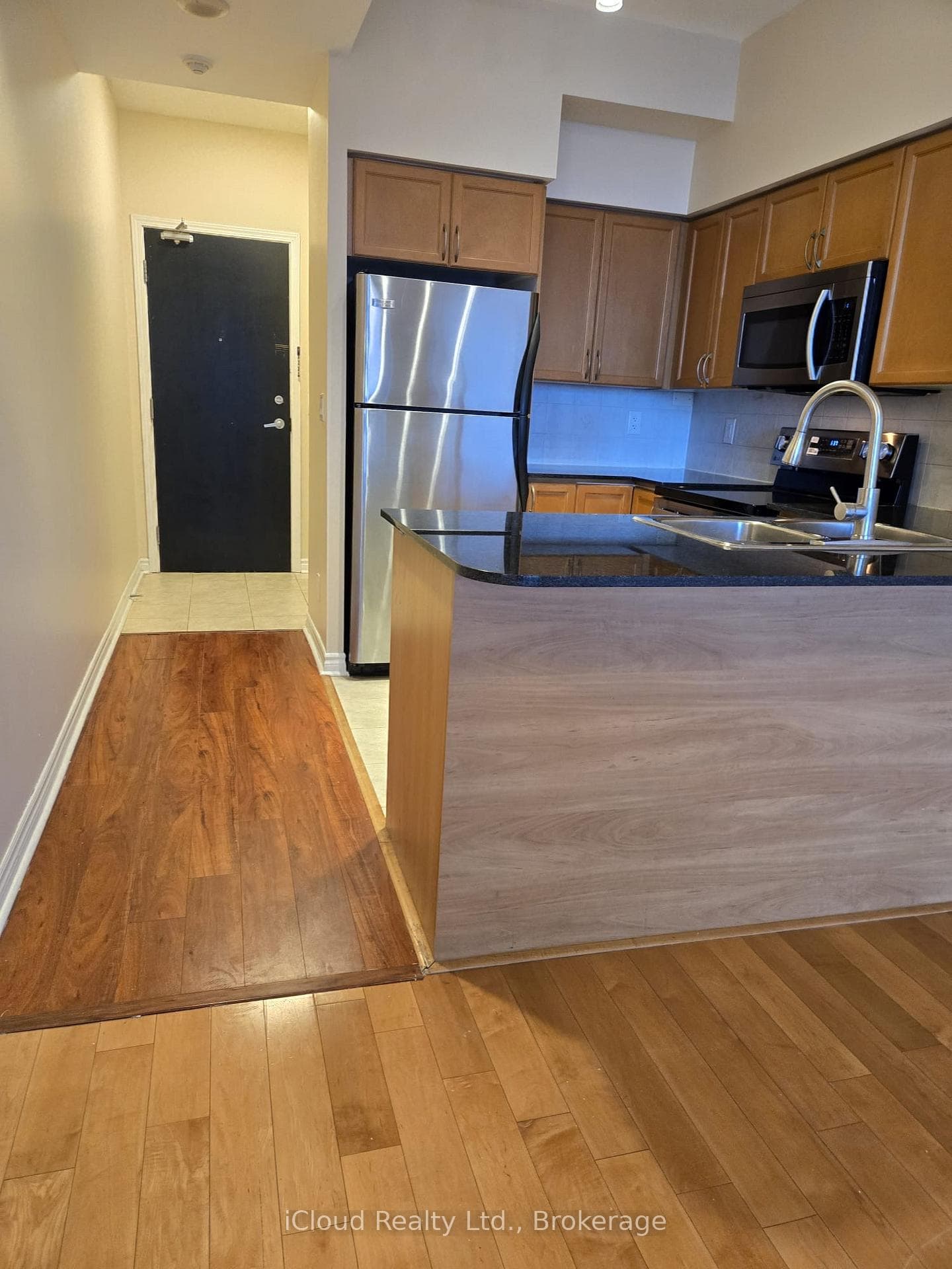 388 Prince of wales Drive Unit 1107 photo 13