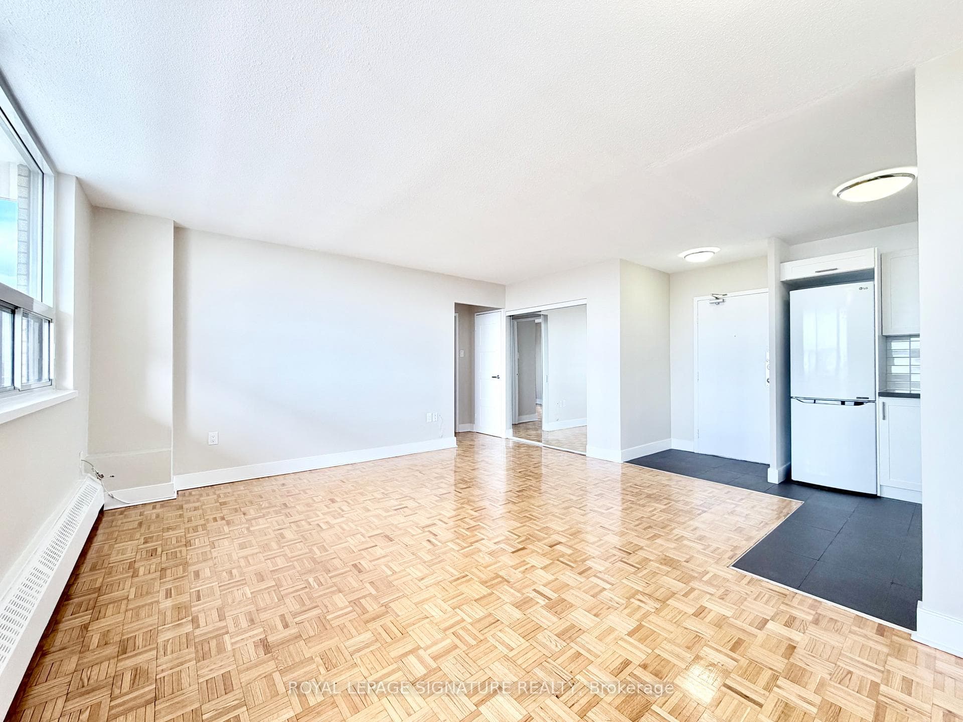 1500 Bathurst Street Unit 404 photo 5