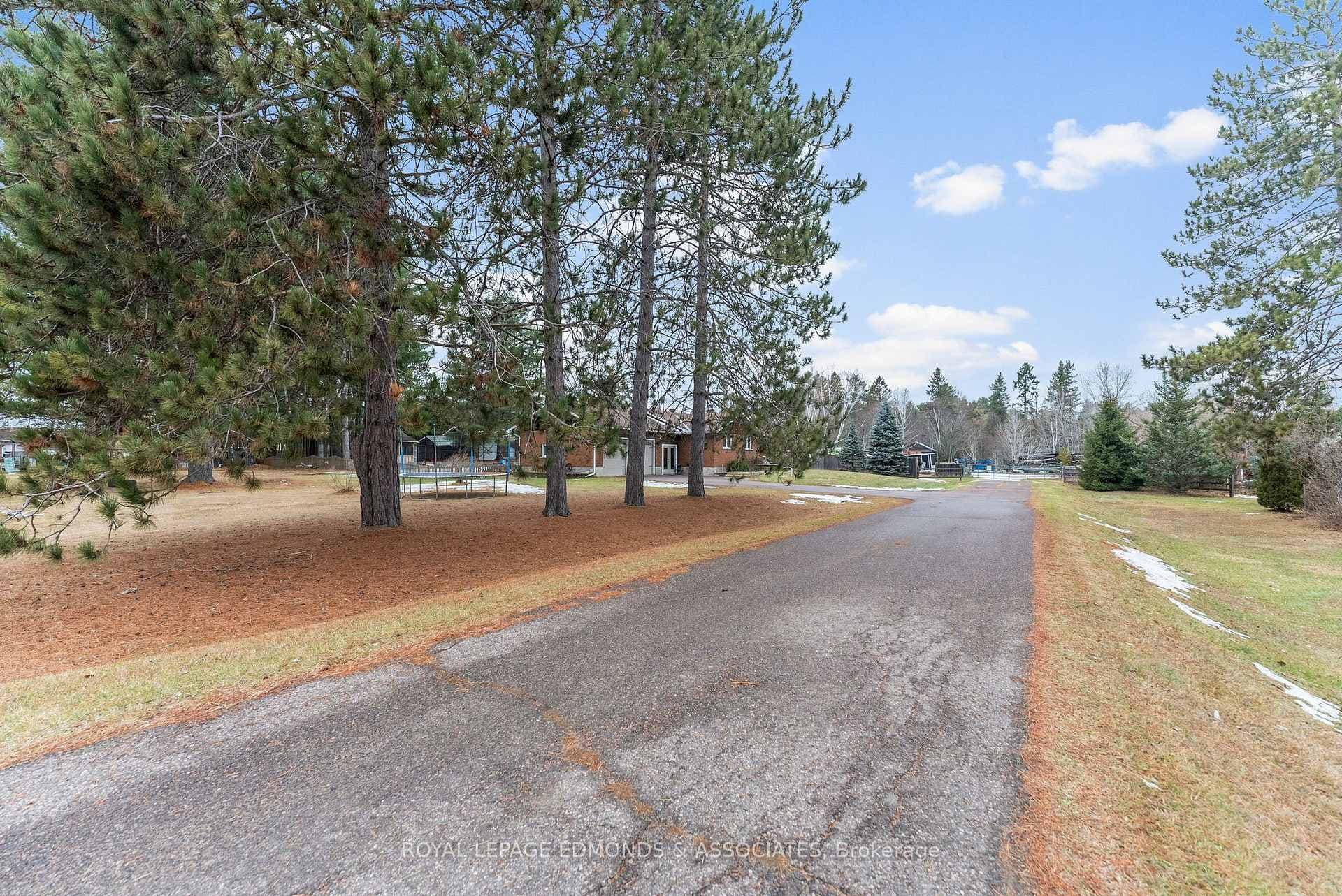 40925 Highway 41 N/A photo 44