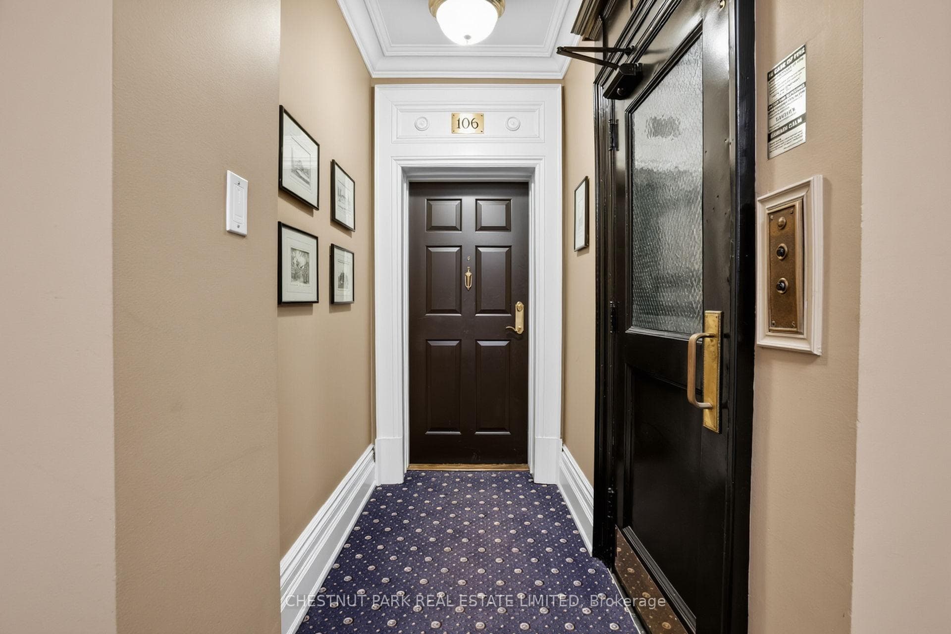 150 St Clair Avenue Unit 106 photo 4