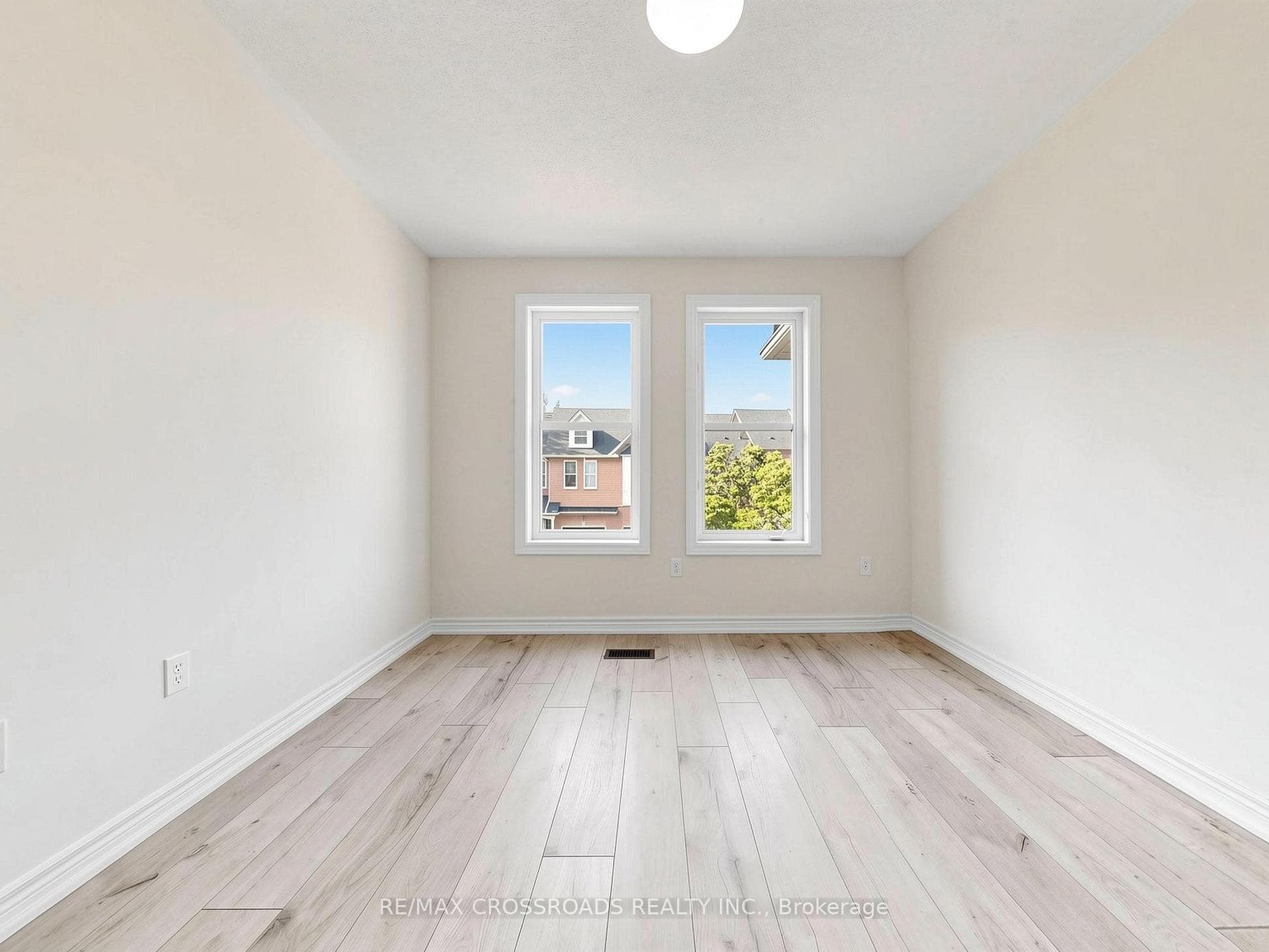 52 DREW KELLY Way photo 23
