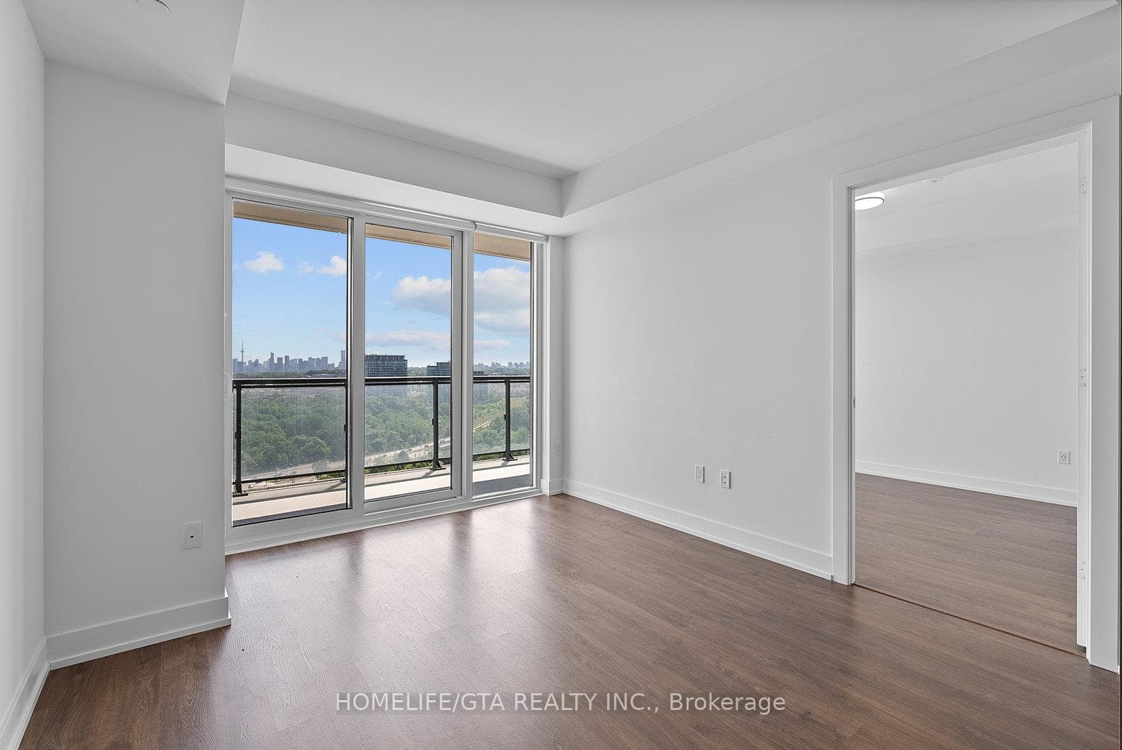 20 Inn On The Park Drive Unit #1633 photo 9
