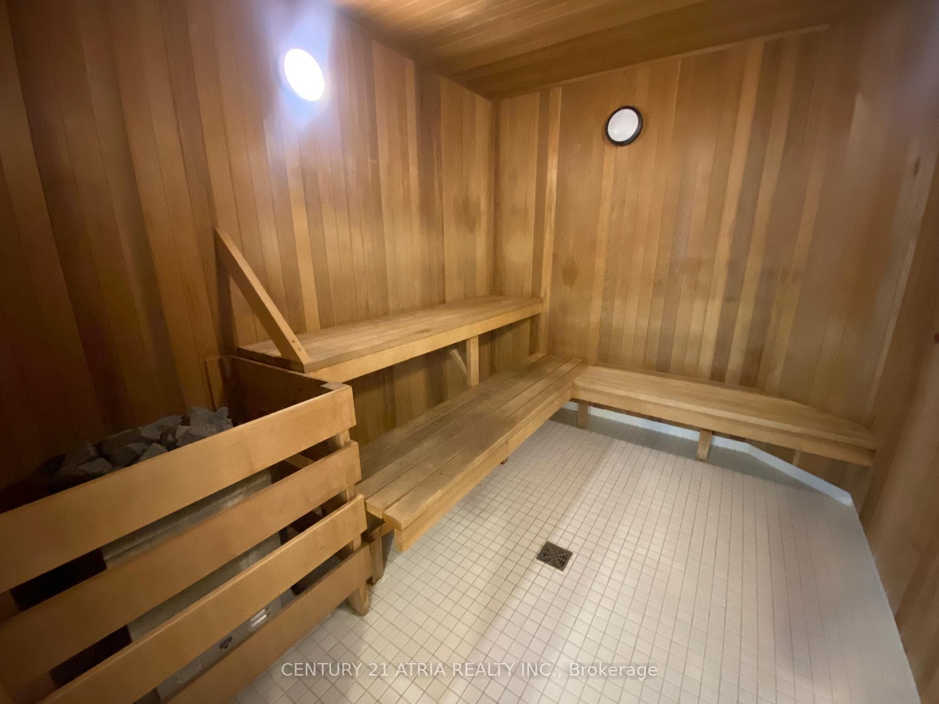56 Forest Manor Road Unit 2707 photo 17