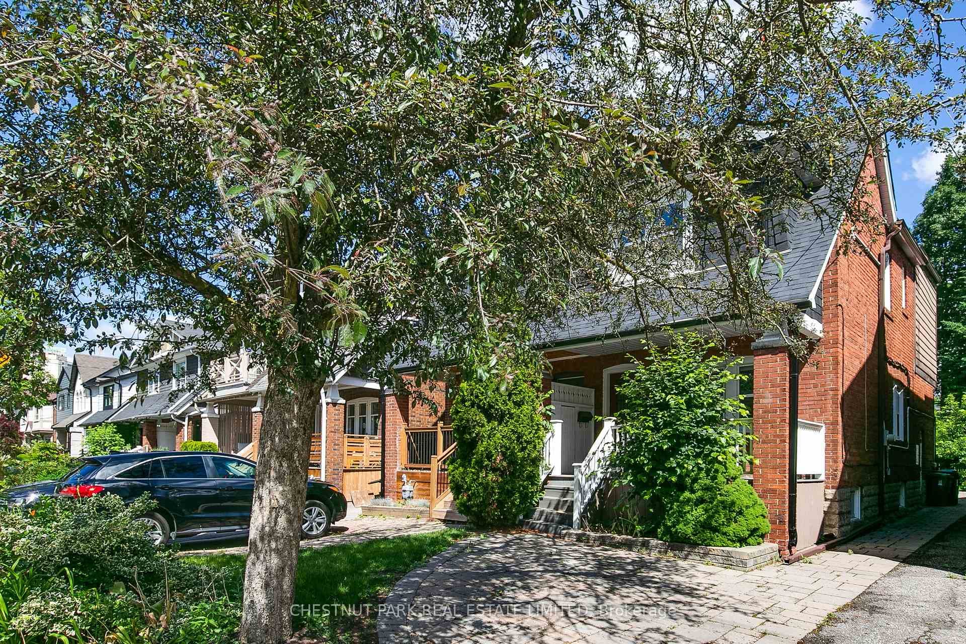 484 Merton Street photo 2