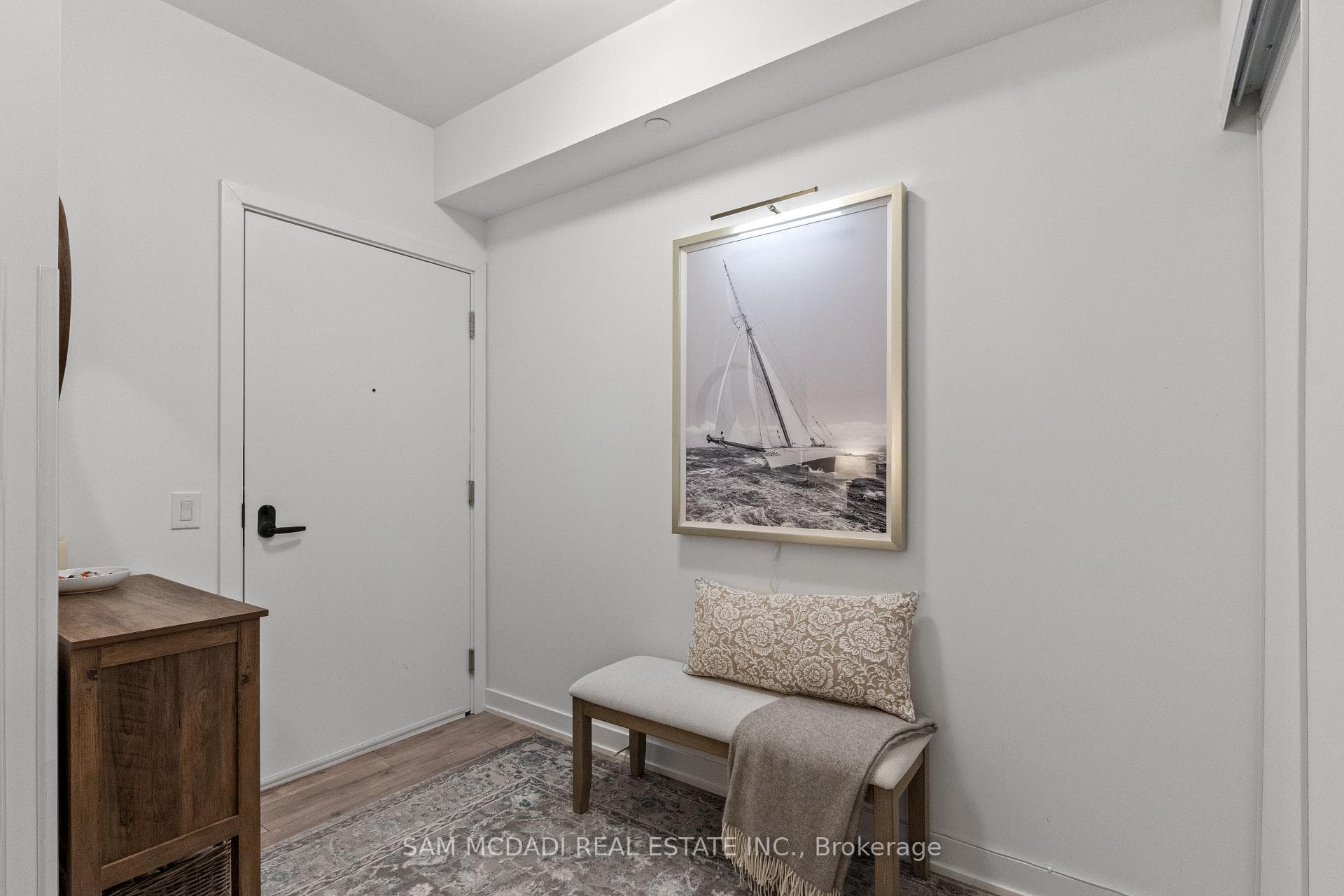 220 Missinnihe Way Unit 912 photo 6