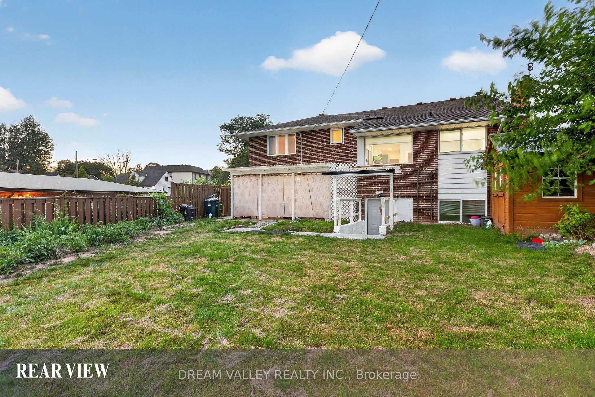 51 Sloley Road photo 39