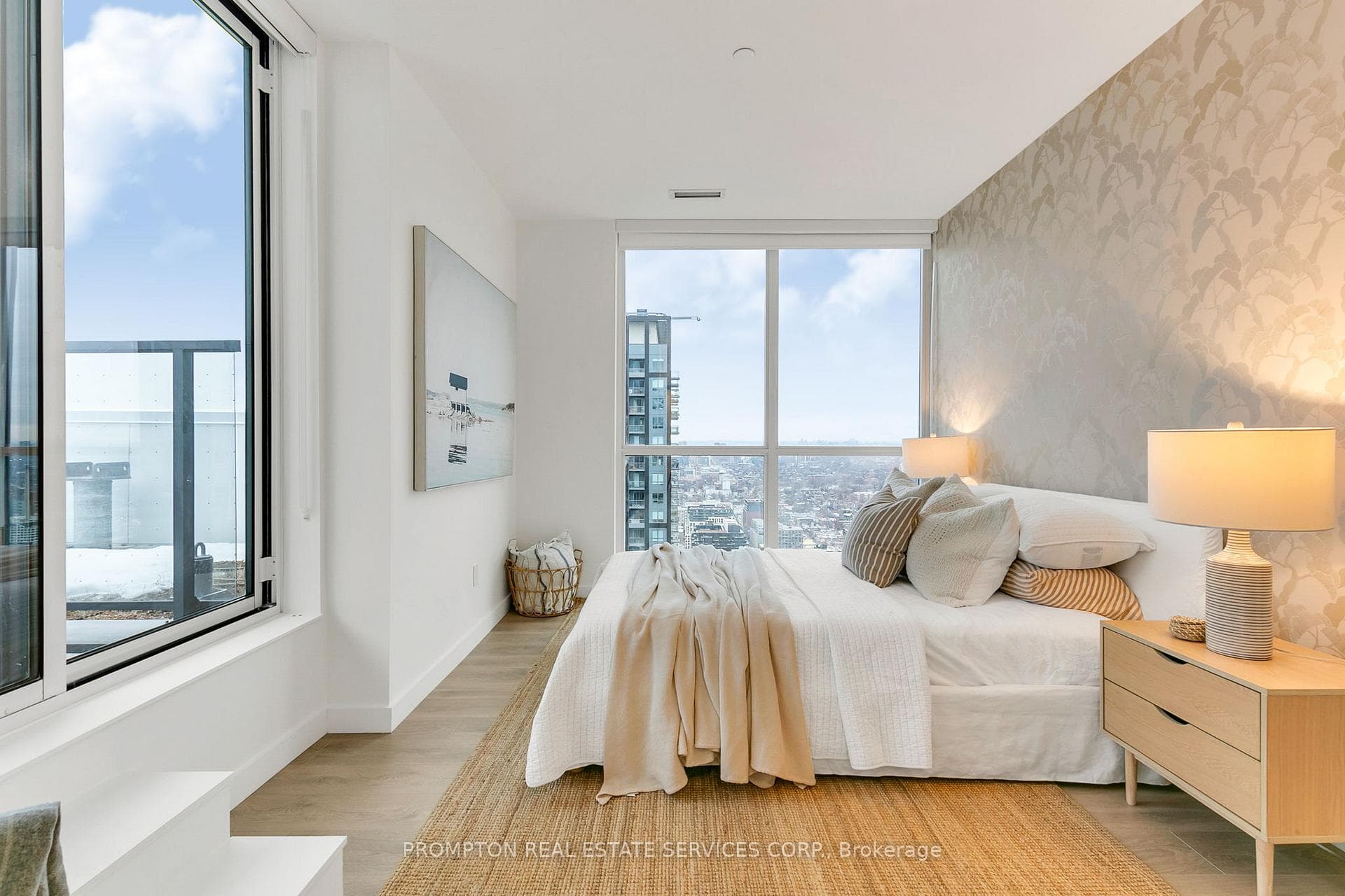 38 Widmer Street Unit PH5109 photo 18