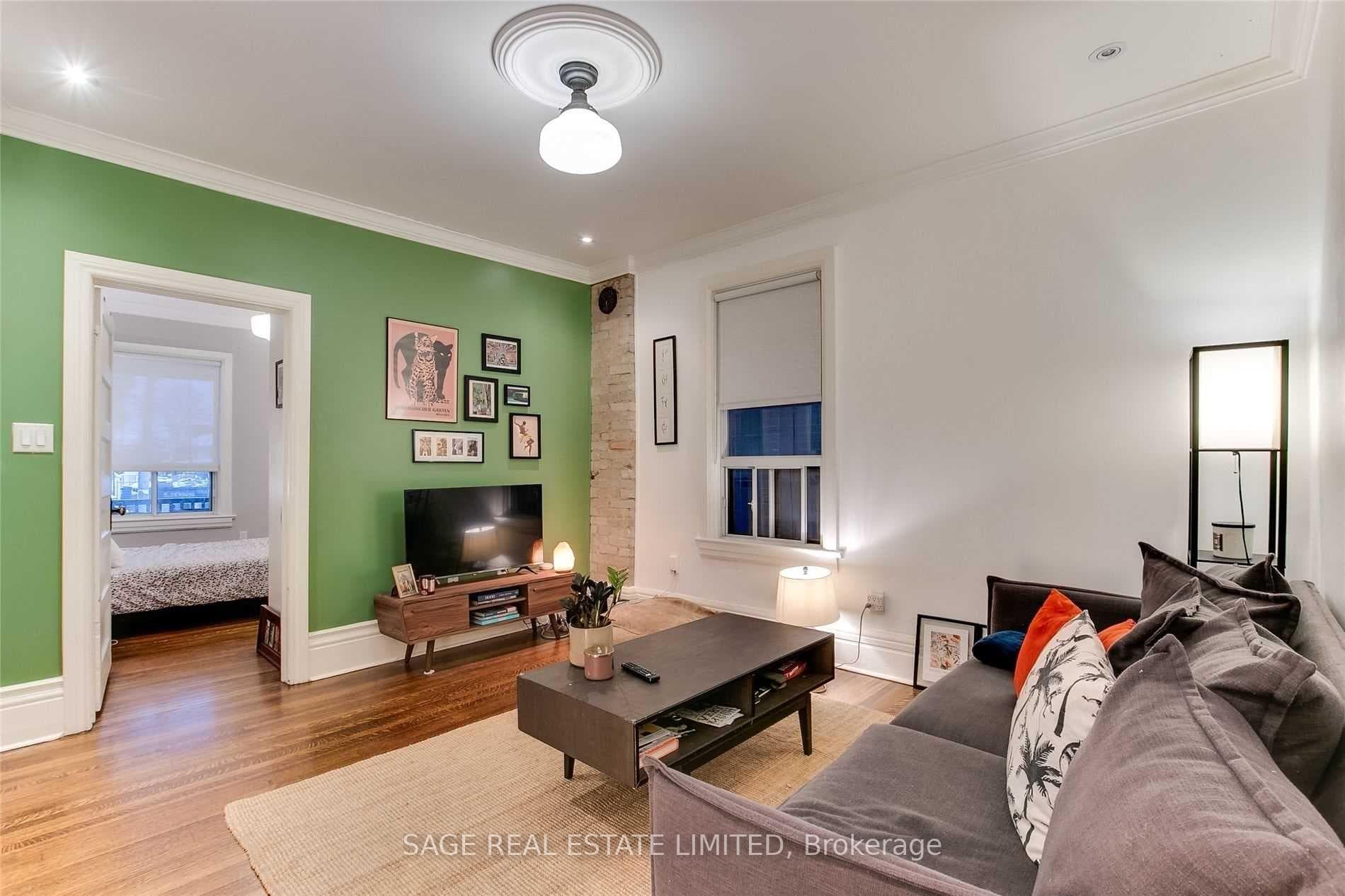20 Wallace Avenue Unit MAIN photo 9