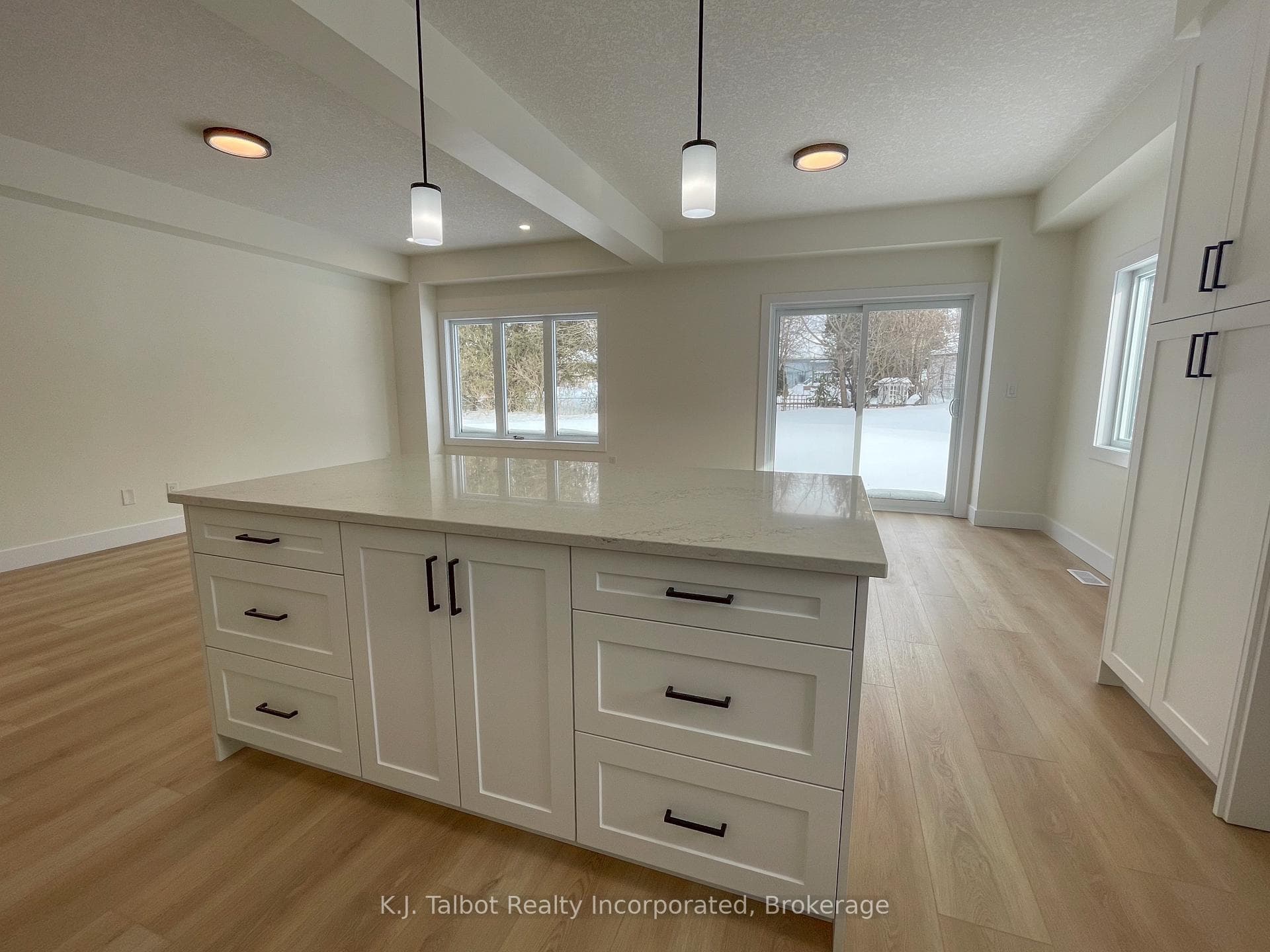 205 South Street photo 5