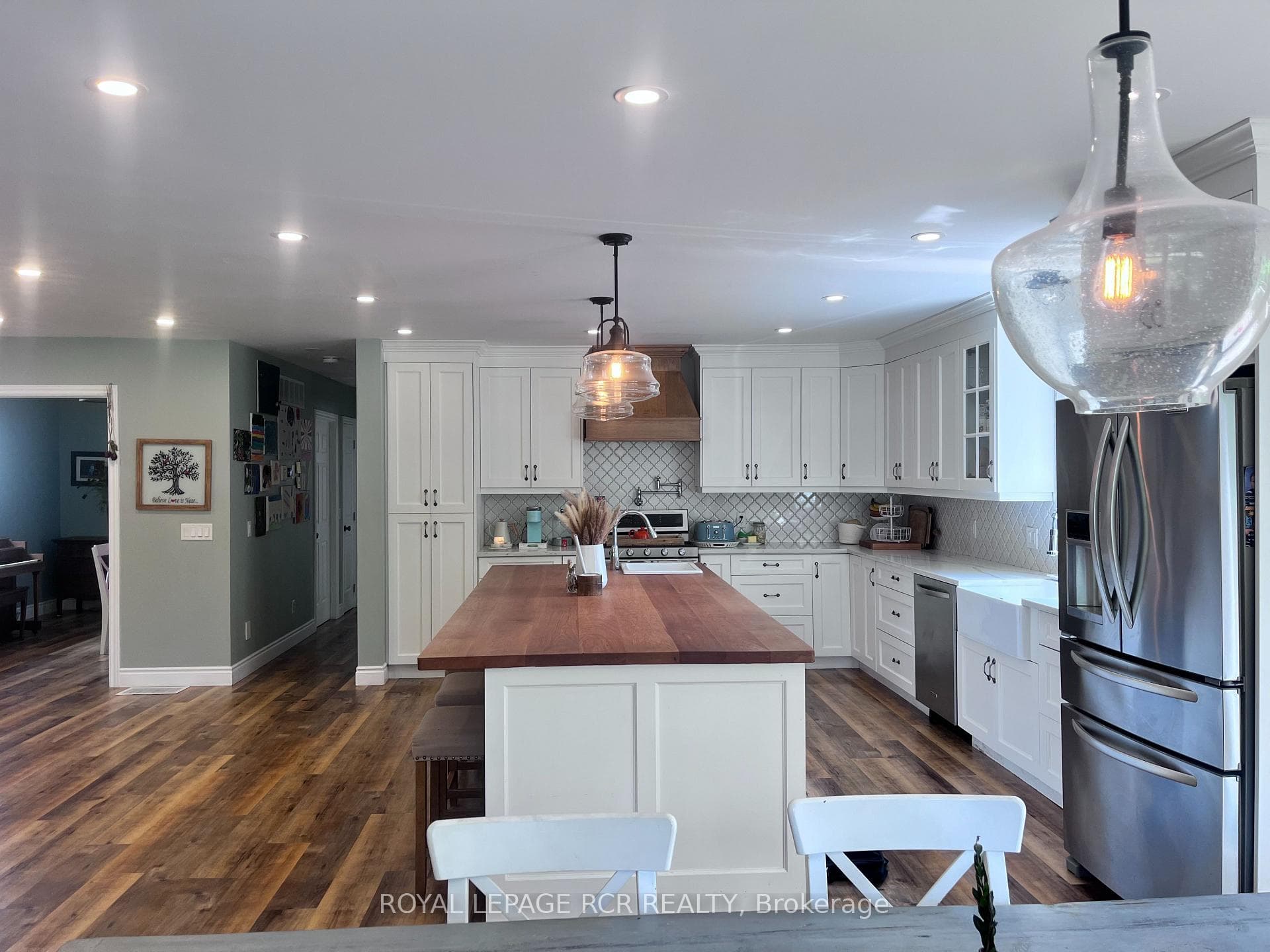 246316 Hockley Road photo 6