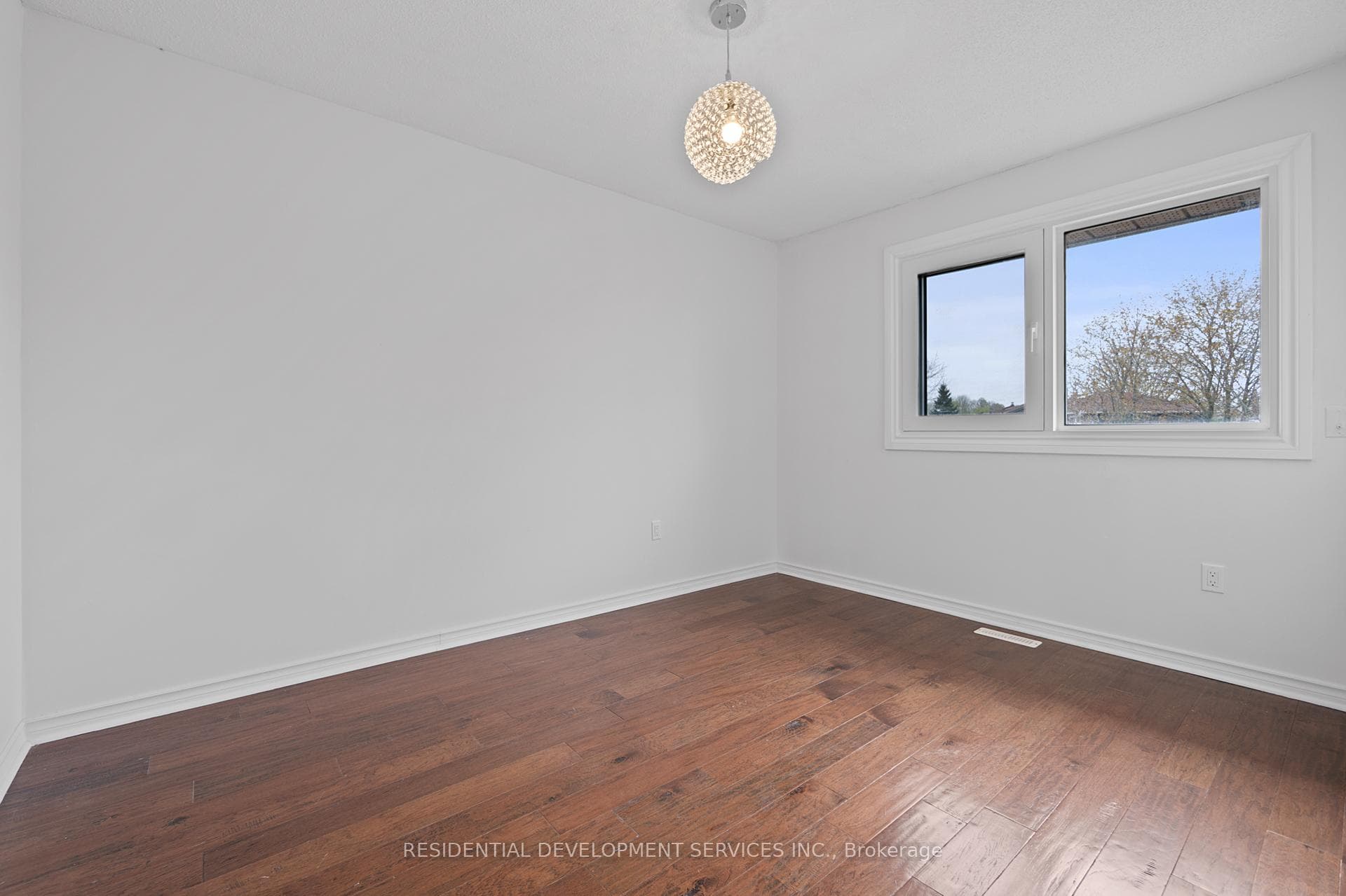 93 Rollo Drive photo 13