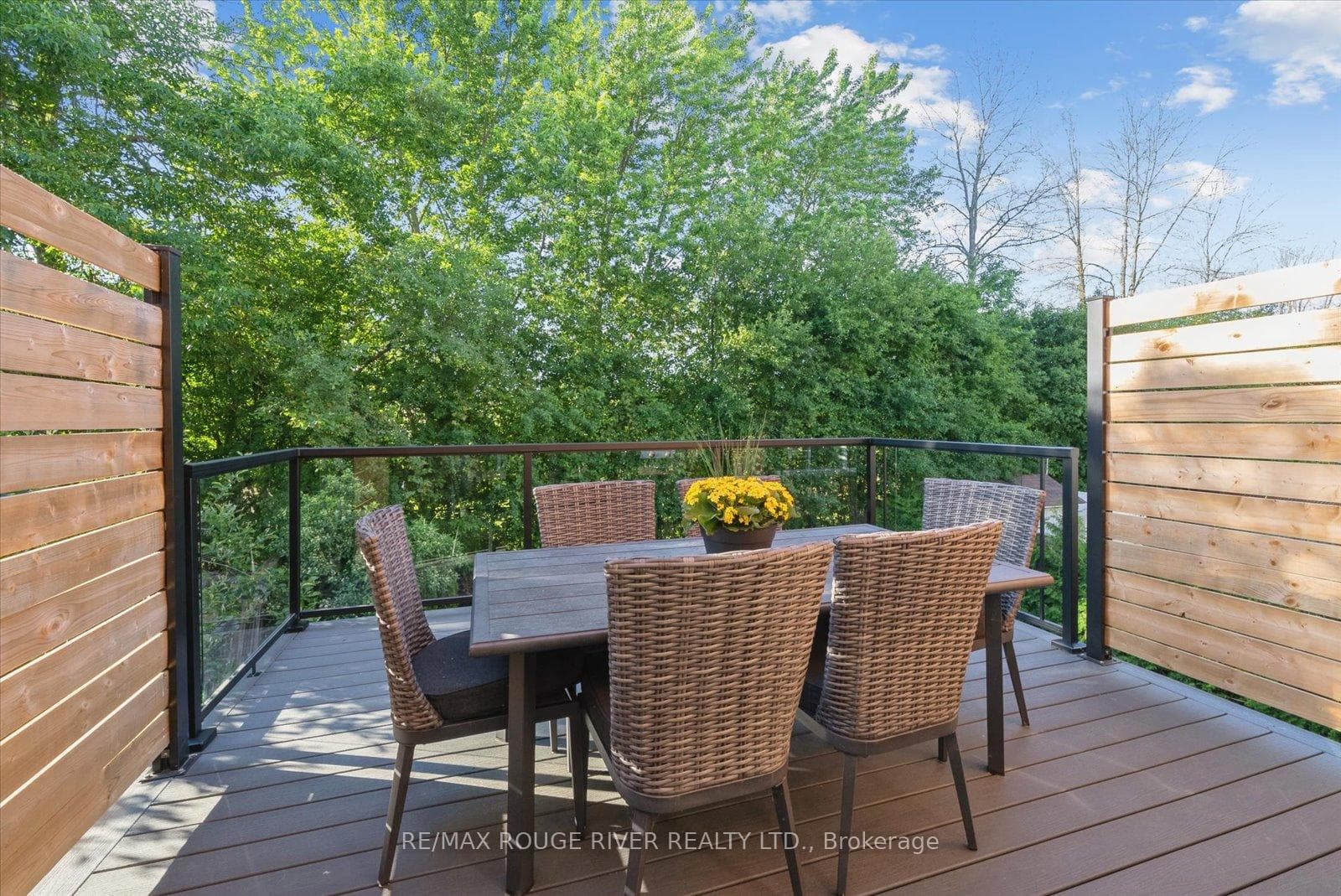 52 Warwick Avenue photo 17