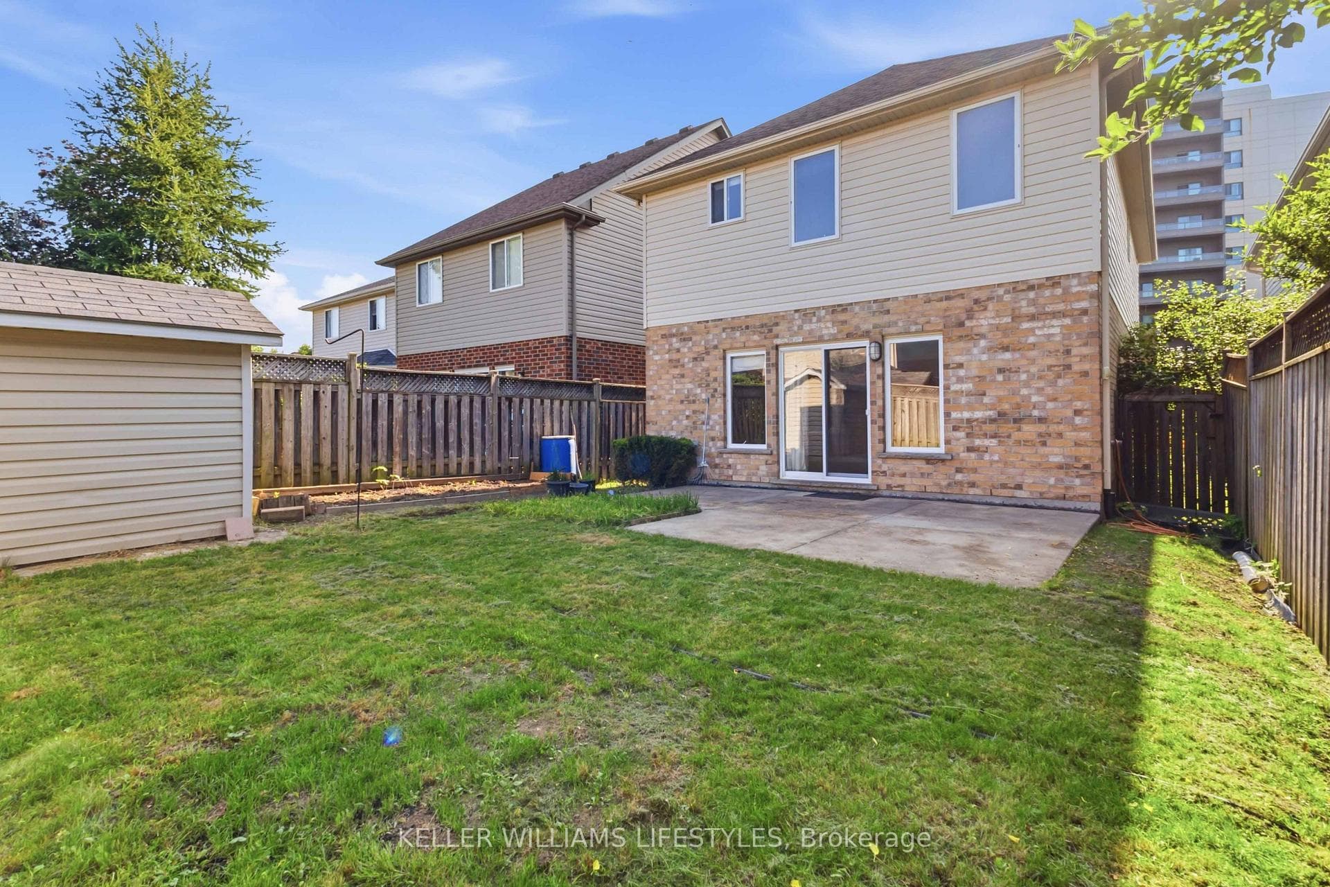 837 Capulet Lane photo 28
