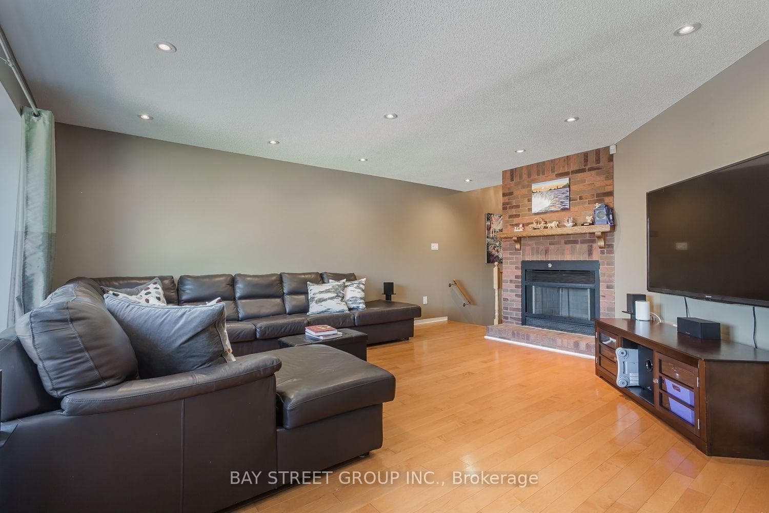 4882 Rosebush Road photo 17