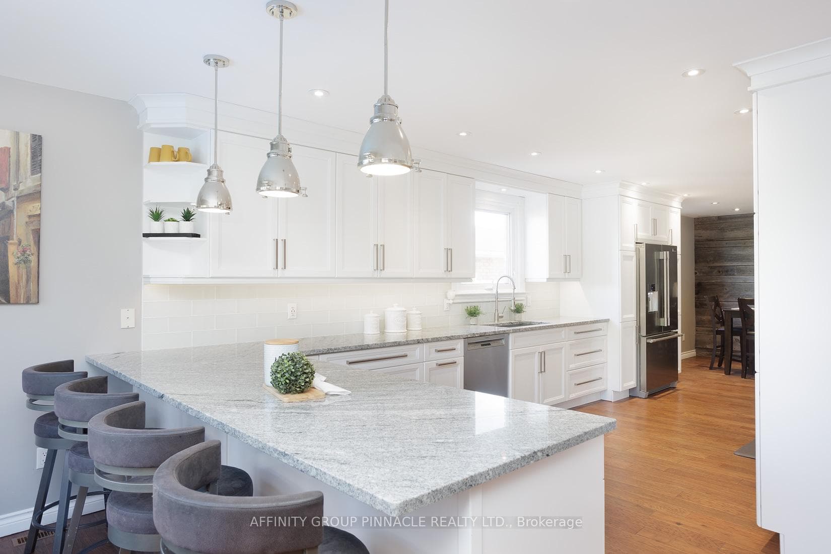 143 Sanderling Crescent photo 17