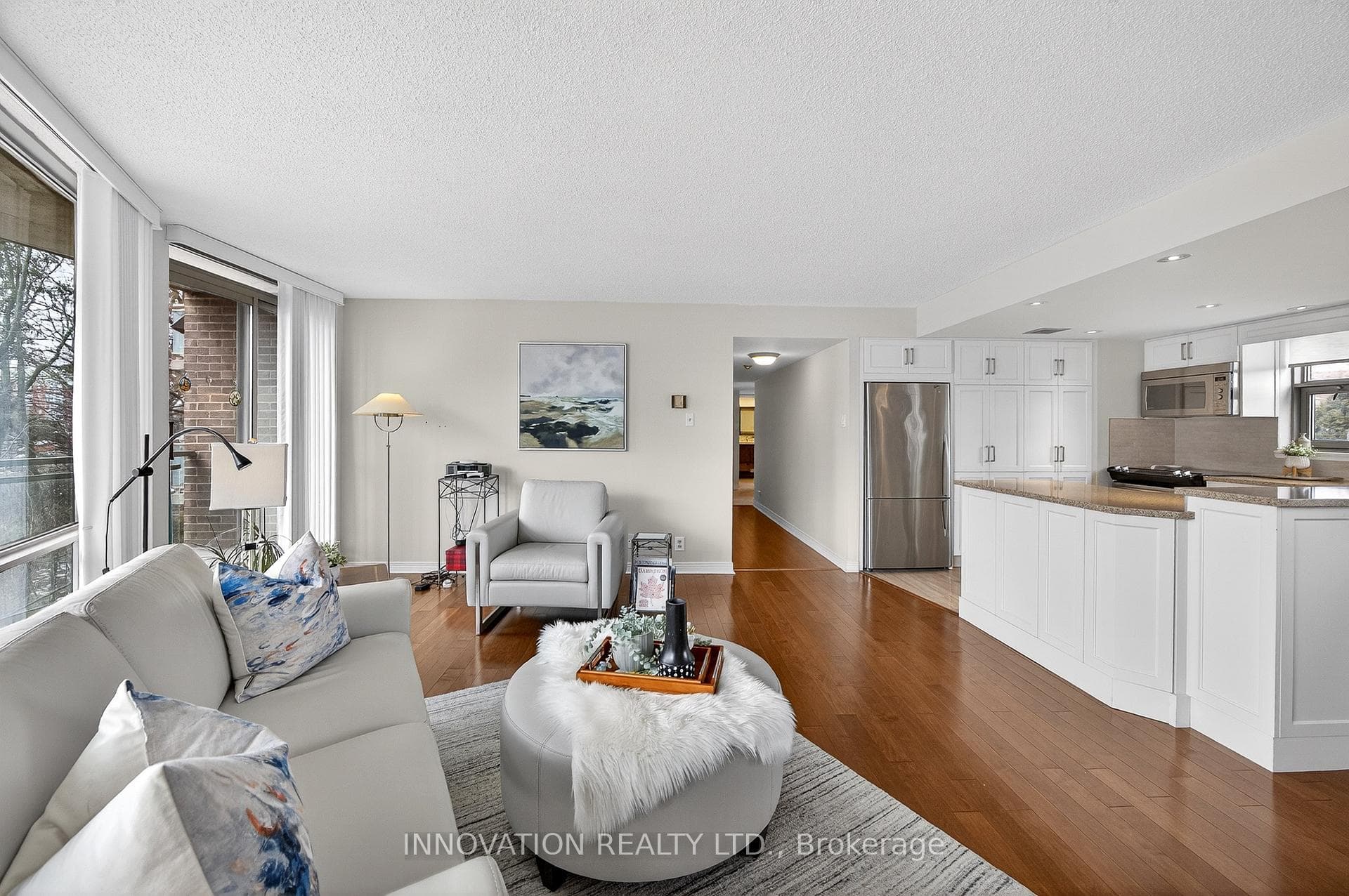 30 Charlevoix Street Unit 204 photo 9