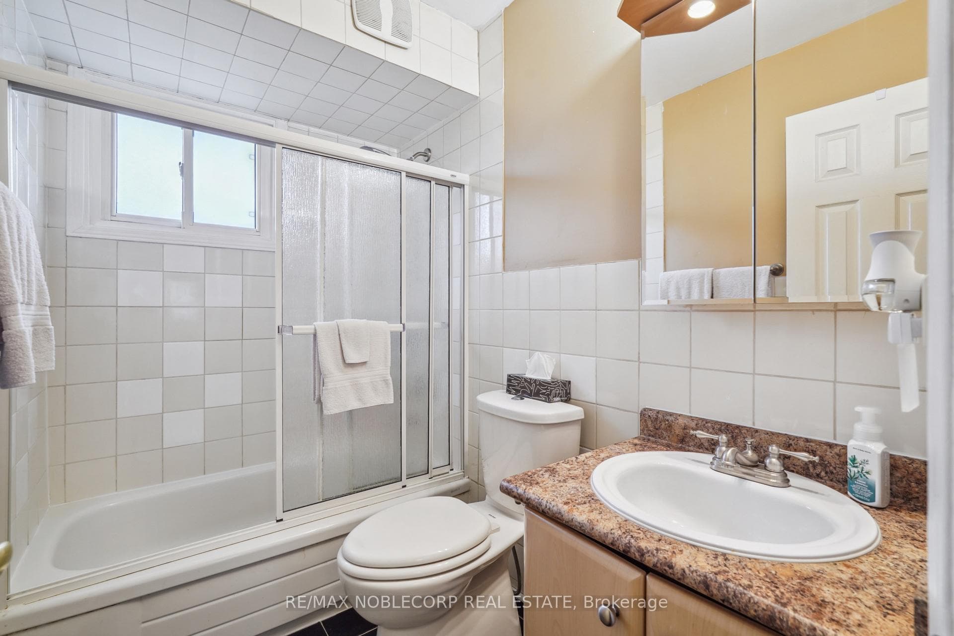 43 Enola Place photo 22
