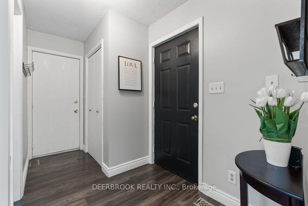 305 Stonehedge Drive photo 13