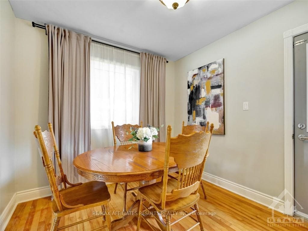 927 PINECREST Road photo 10