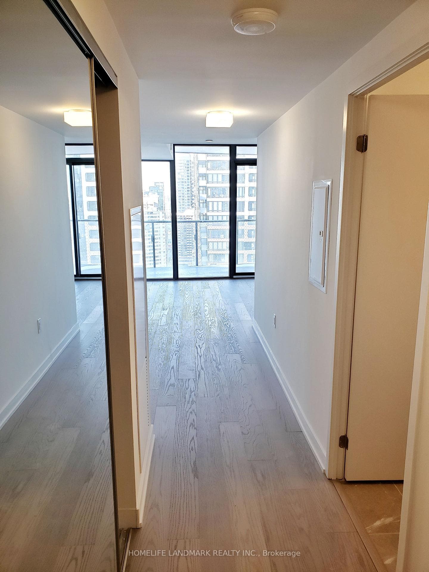 11 Wellesley Street Unit 2610 photo 2