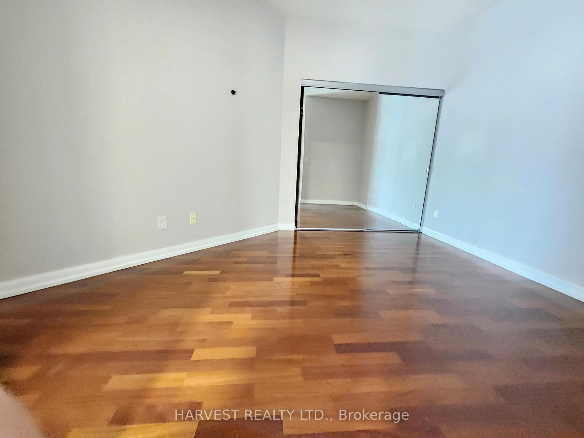 111 Elizabeth Street Unit 1236 photo 11