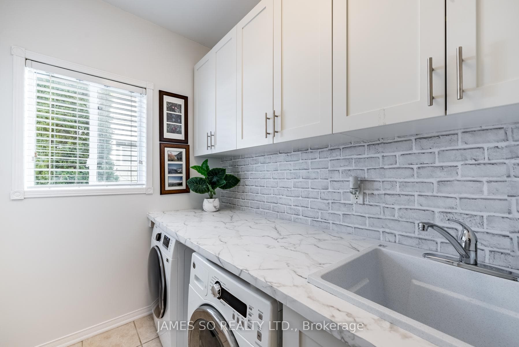 108 Downey Drive photo 16