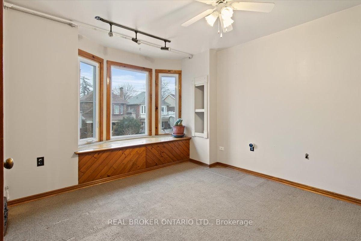 28 Glendale Avenue photo 22