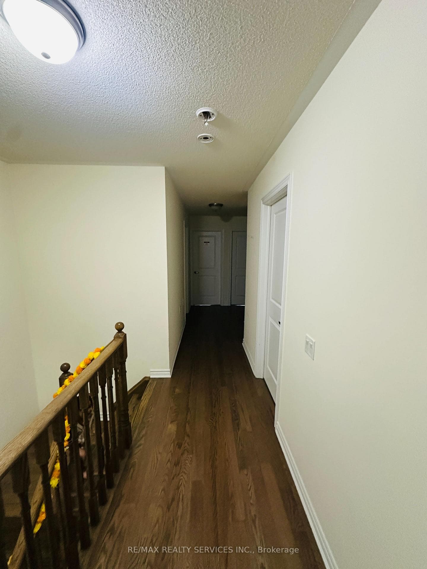 90 Royal Fern Crescent photo 8