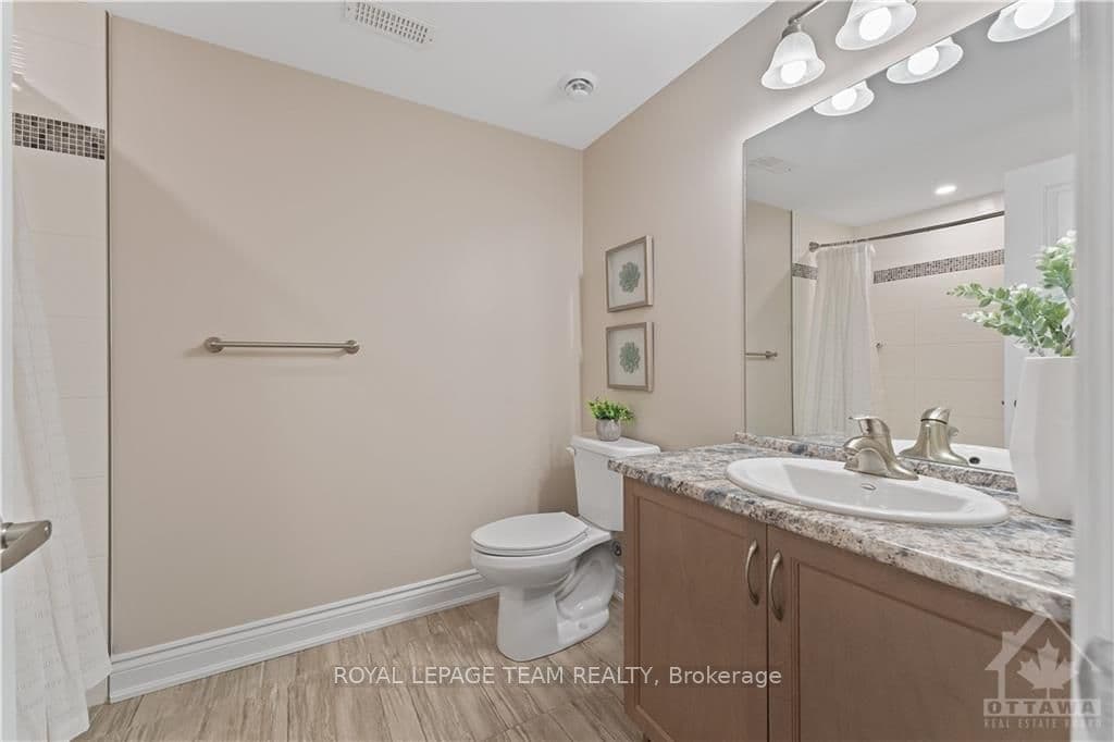 603 MEADOWRIDGE Circle photo 26