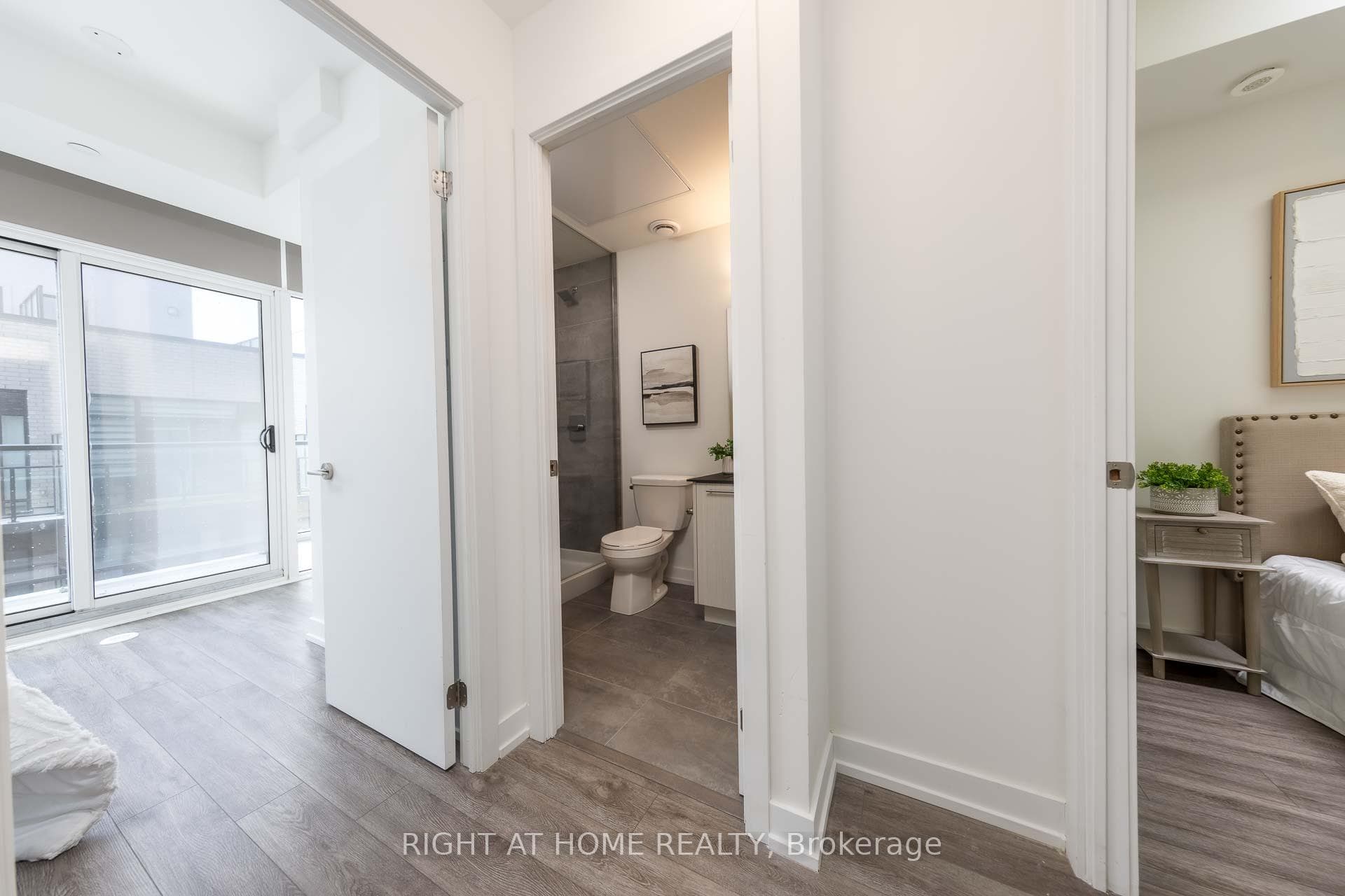 871 Sheppard Avenue Unit 33 photo 21