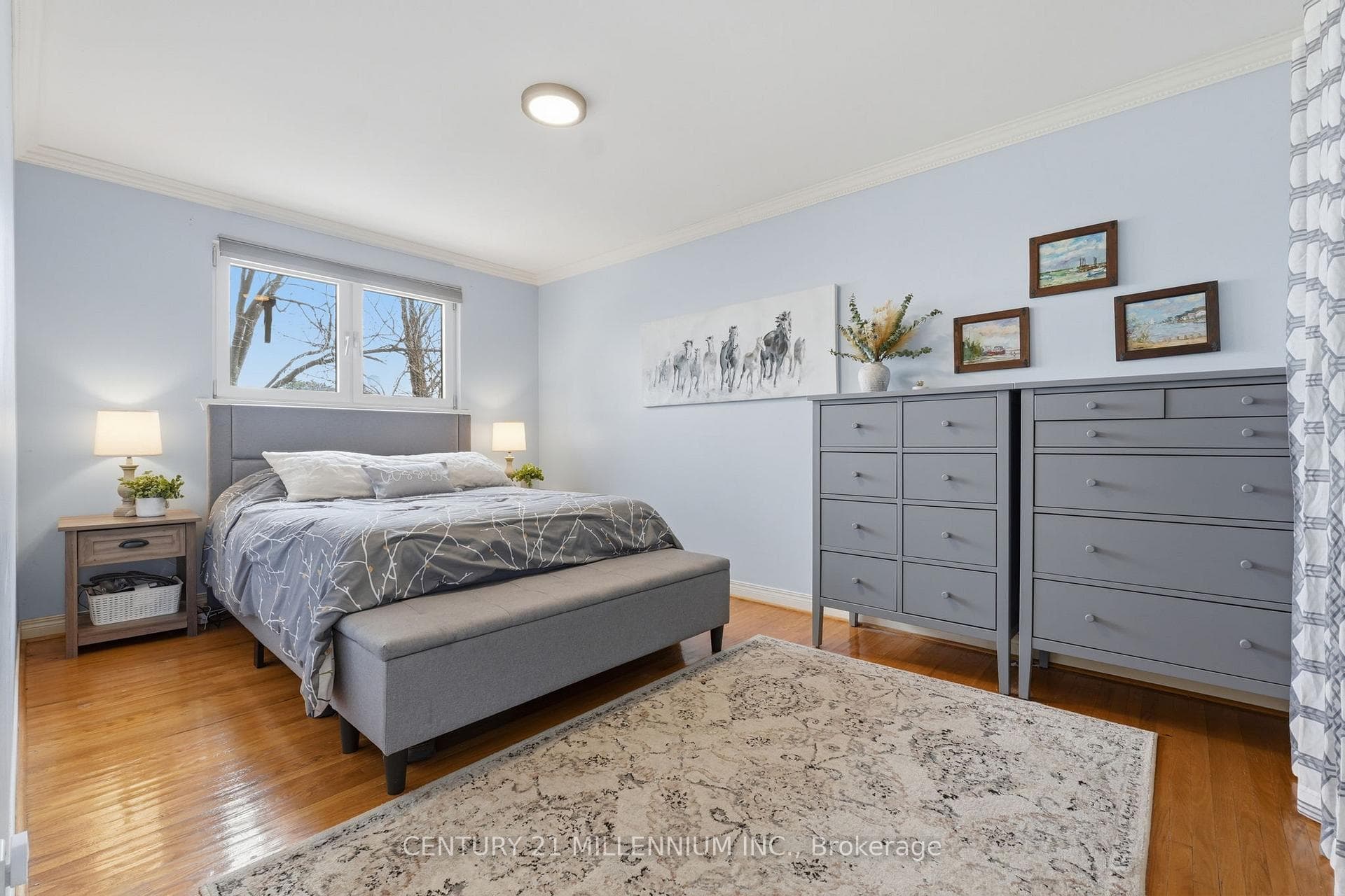 35 Doncaster Drive photo 14