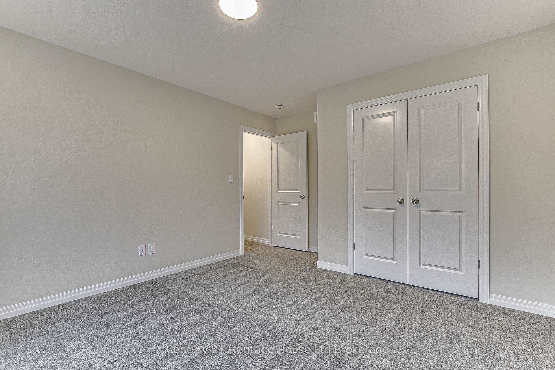 844 WATER Street photo 20