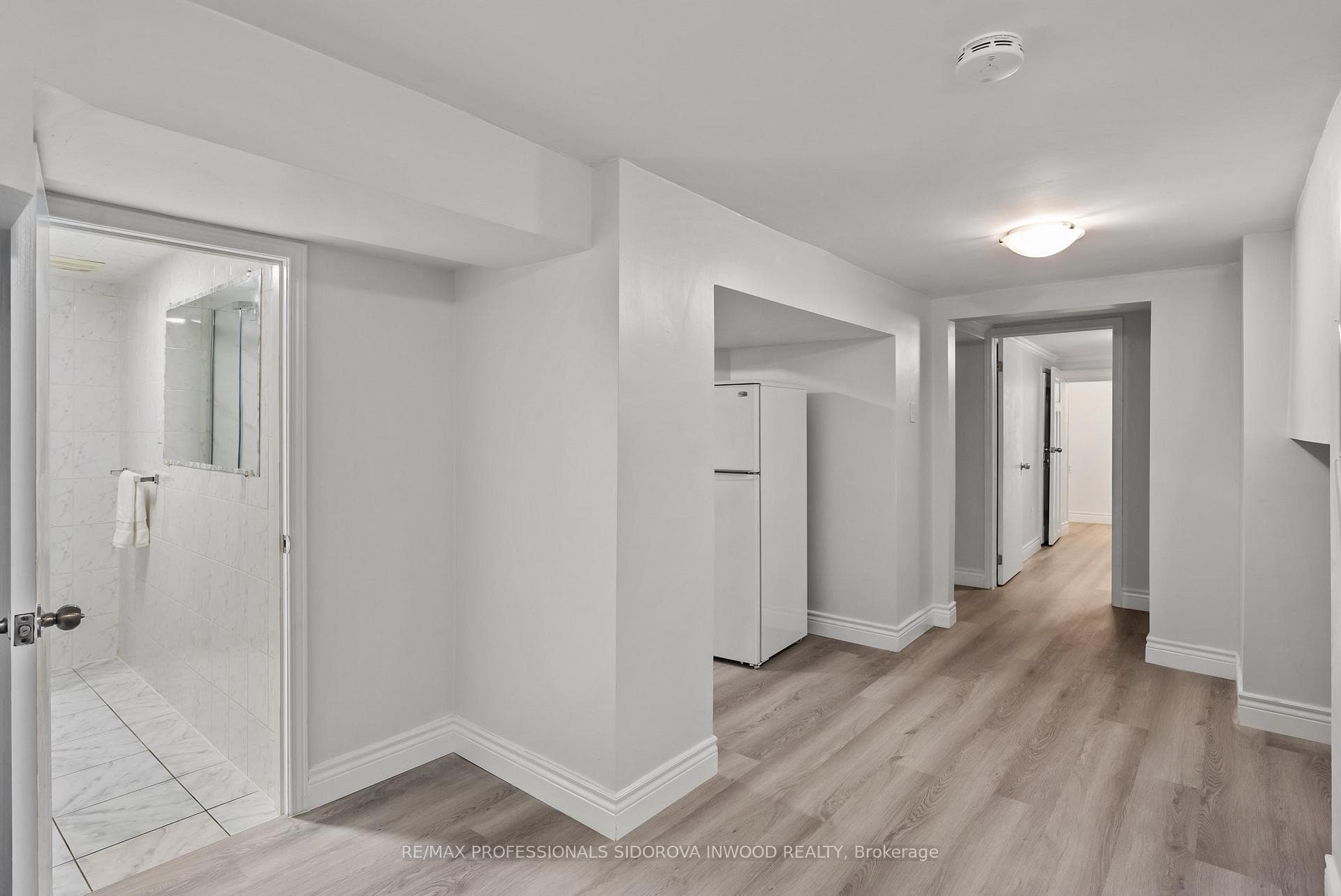28 Alhambra Avenue photo 30