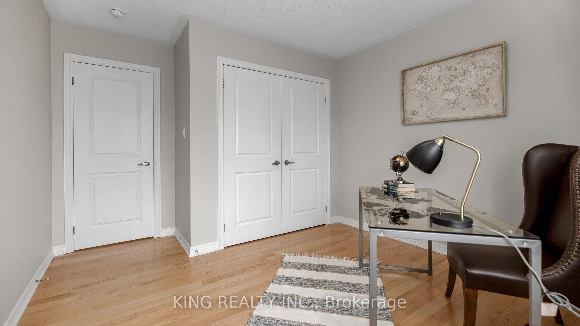 77 Antibes Drive photo 26