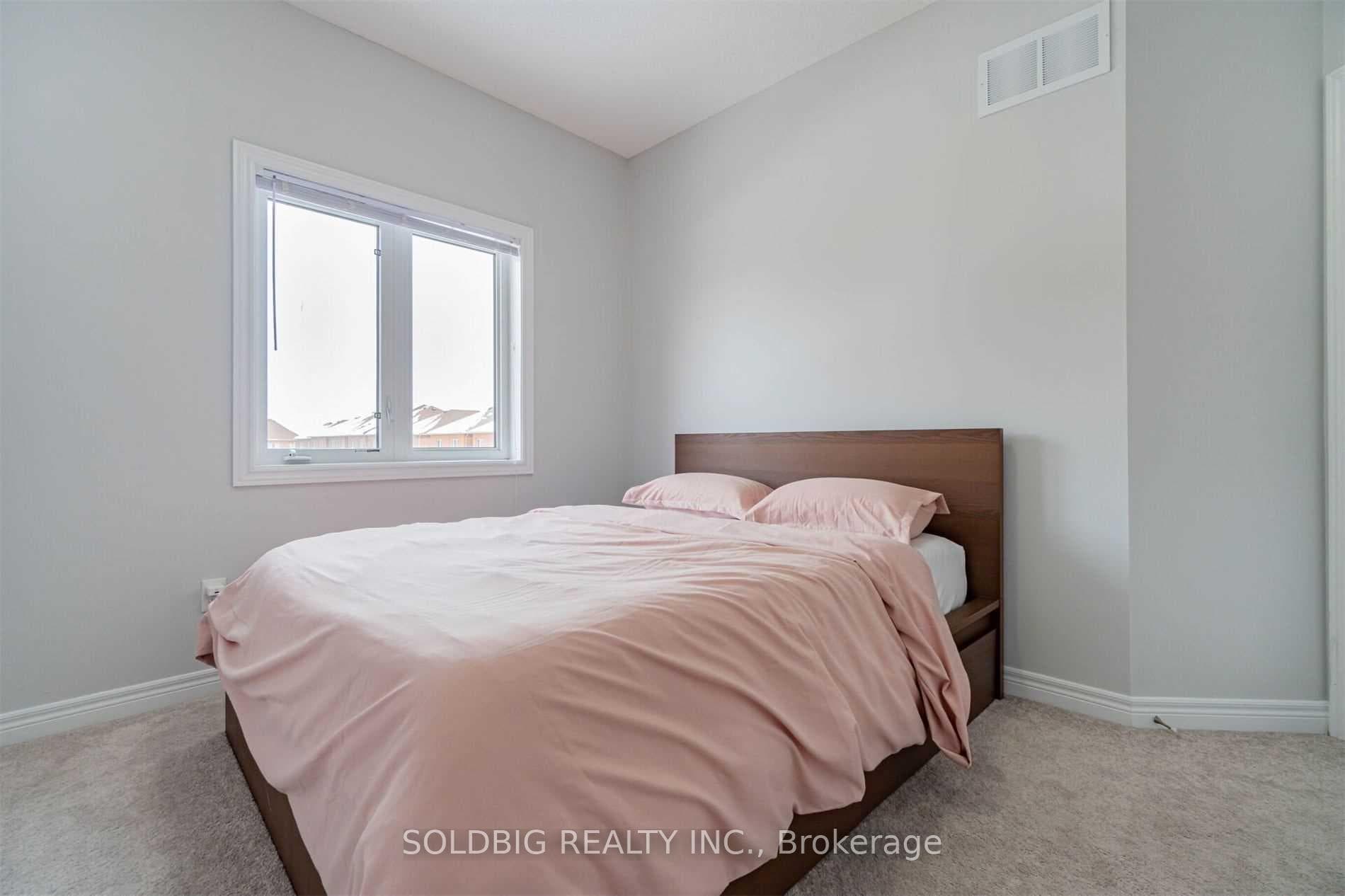 91 Kempenfelt Trail photo 27
