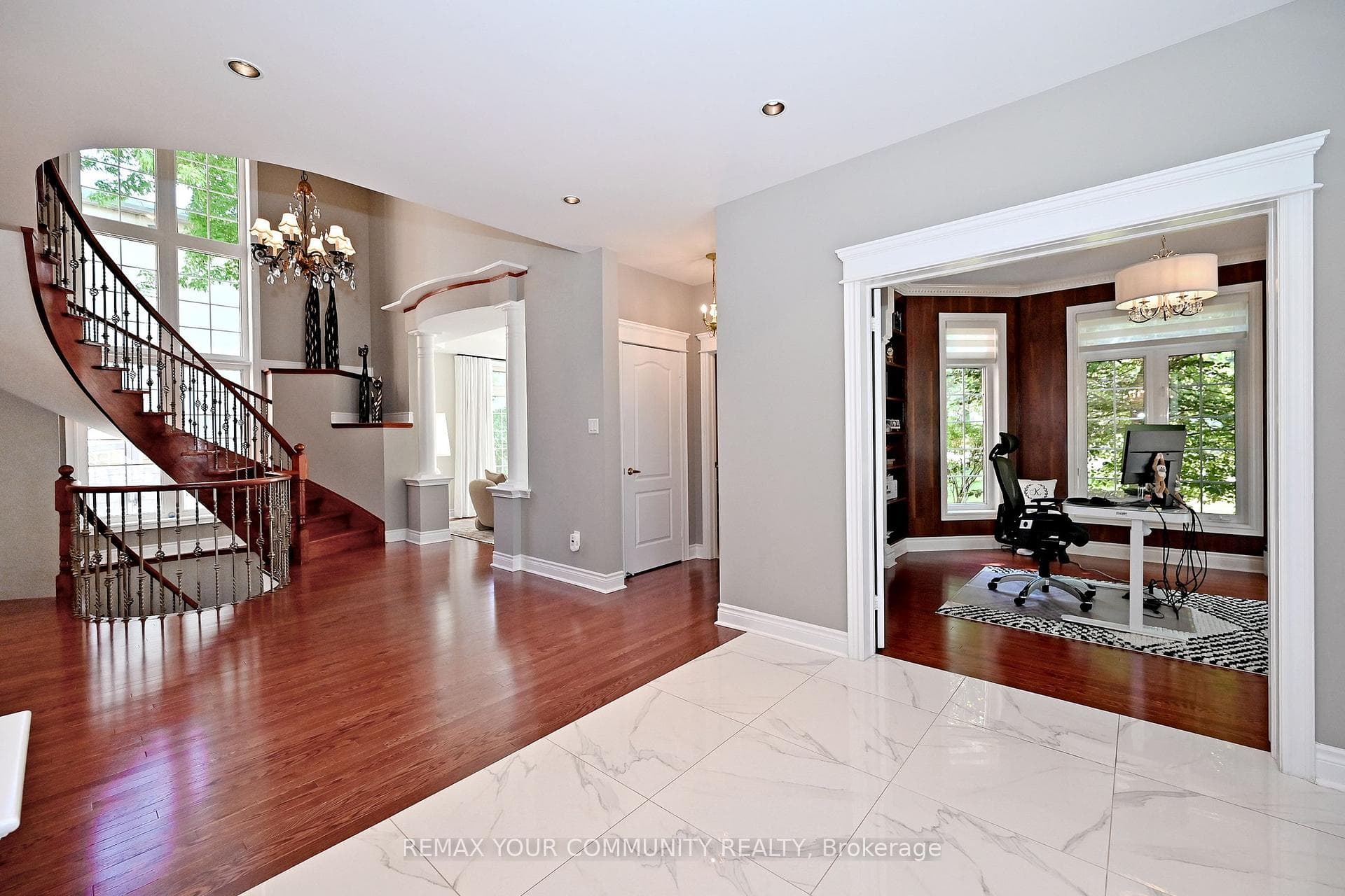 2 Winterberry Drive photo 11