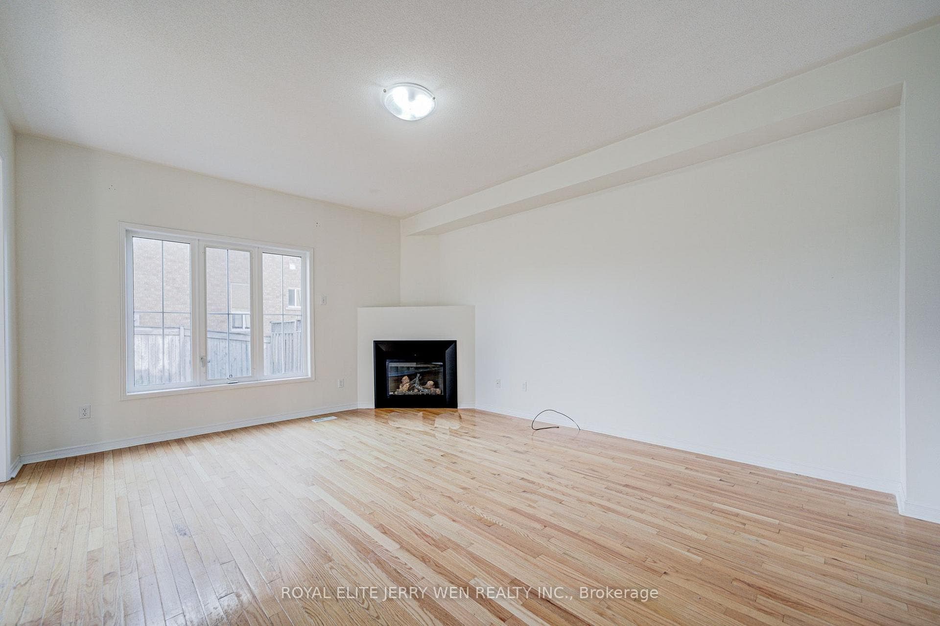 159 Lebovic Drive photo 6