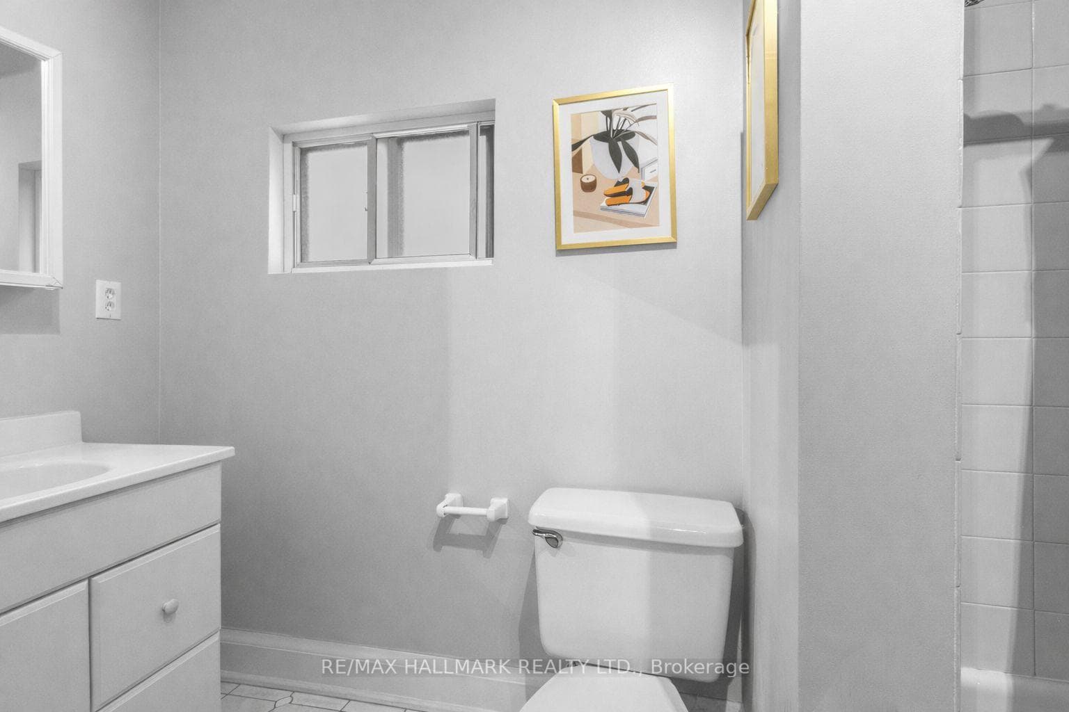 276 Grace Street photo 9