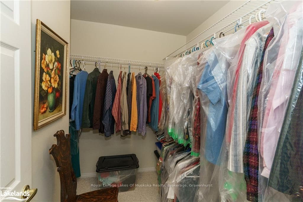 34 STONEHEDGE Close photo 25