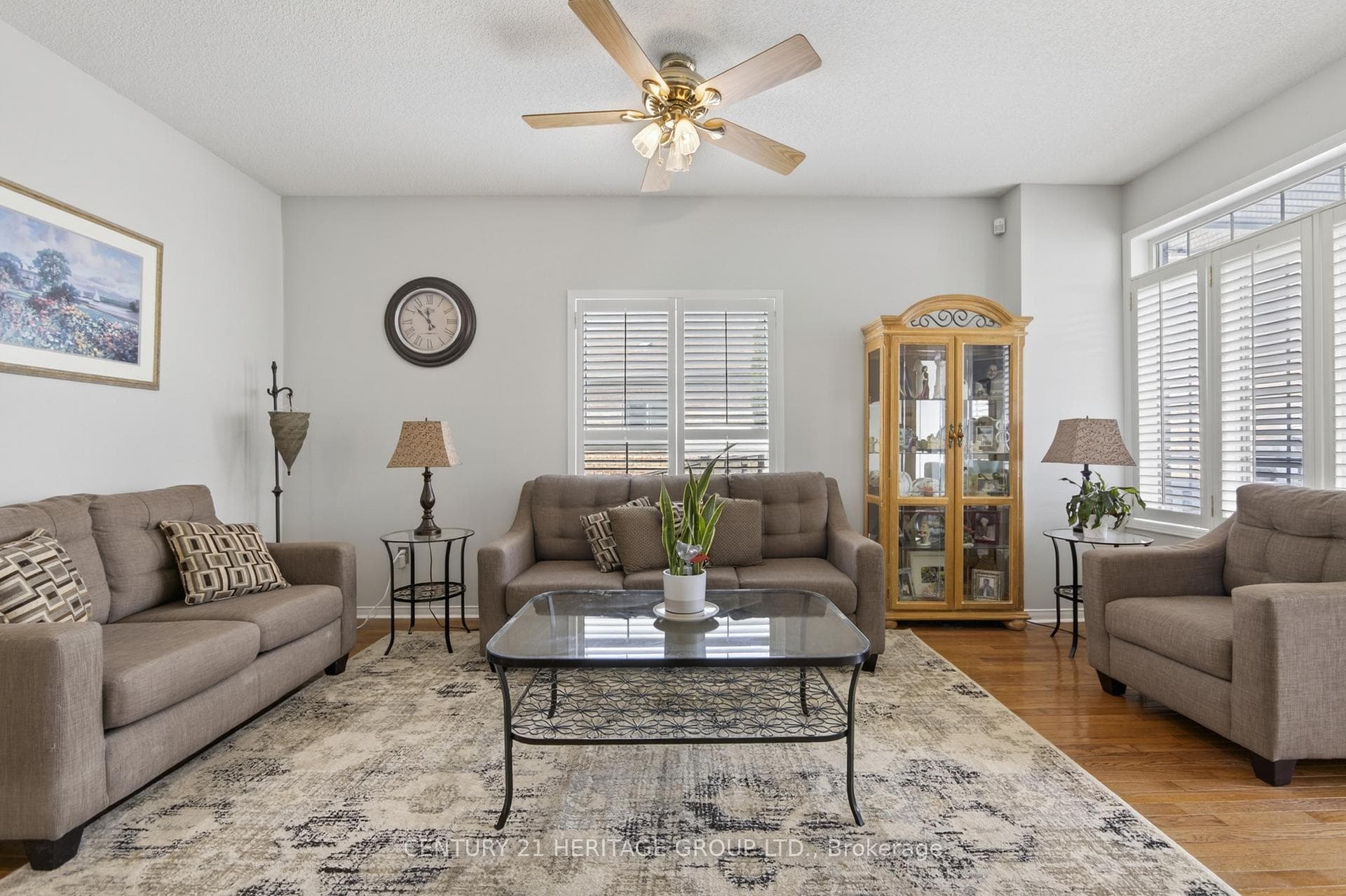 1858 Emerald Court photo 6