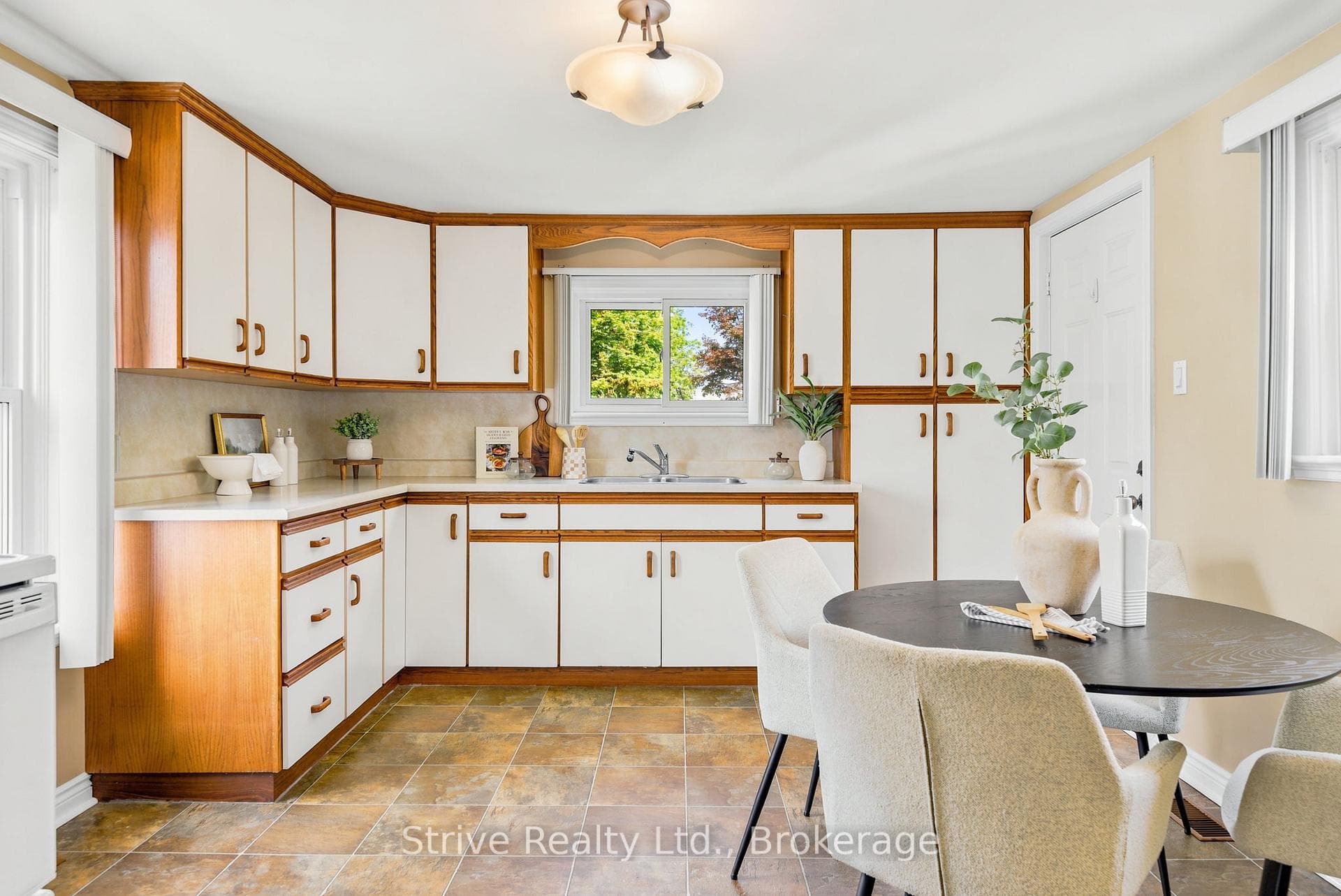 158 Stuart Street photo 12