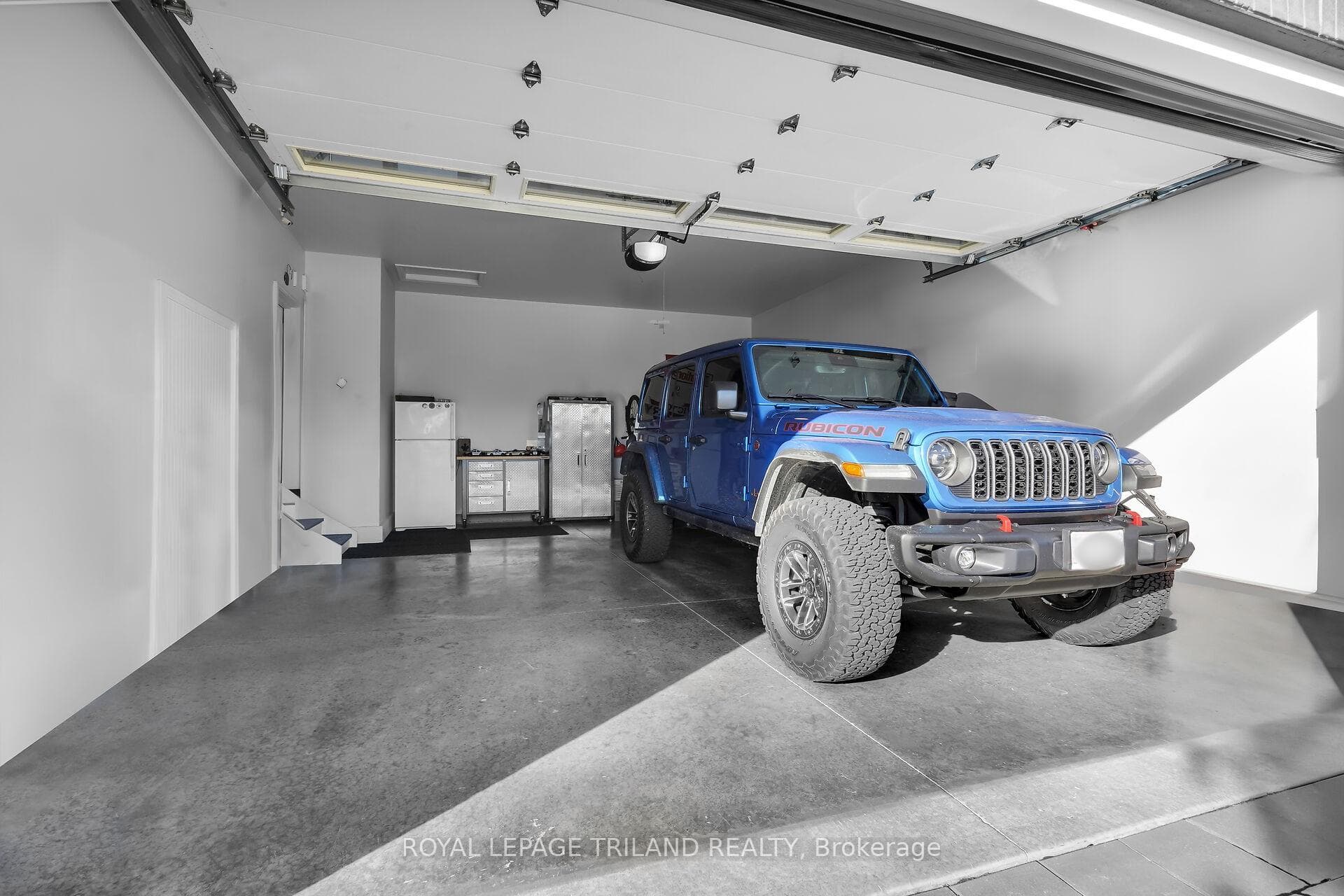 Oversized Garage