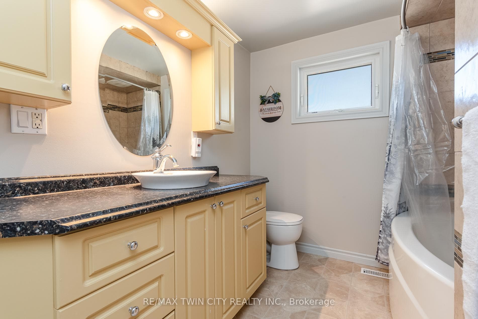 162 Parkside Drive photo 47