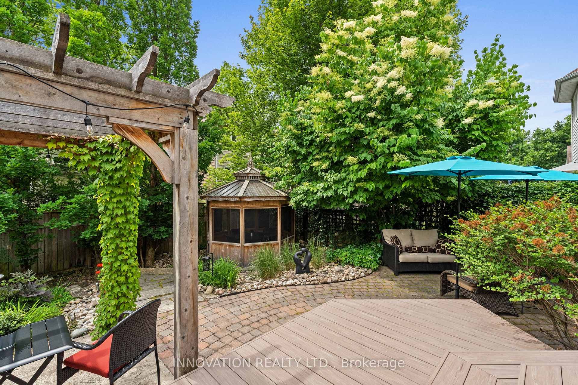 149 Springcreek Crescent photo 37