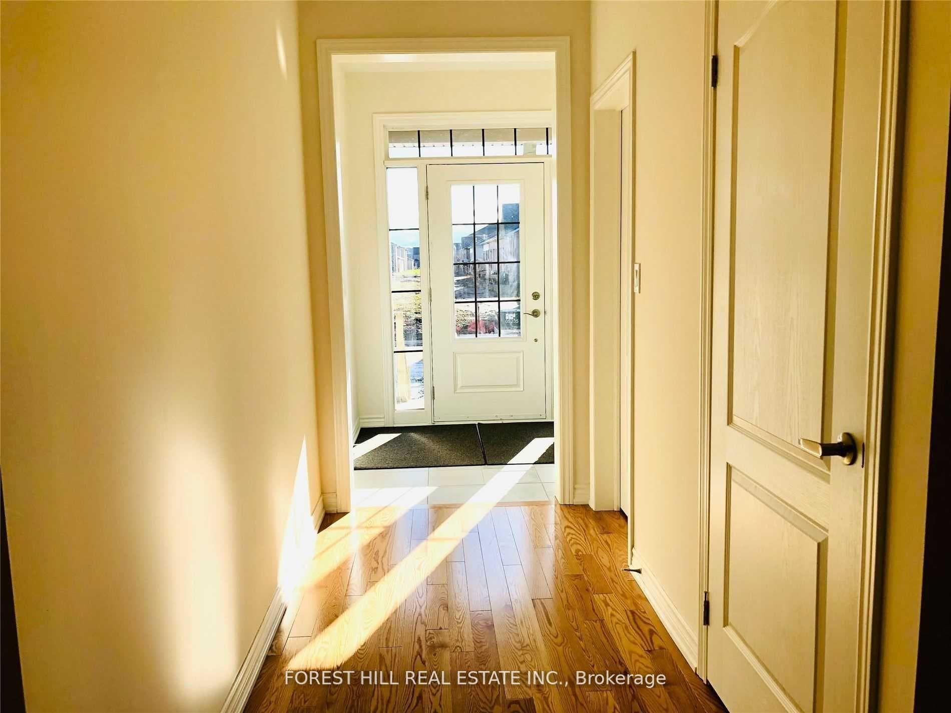 374 Danny Wheeler Boulevard photo 2