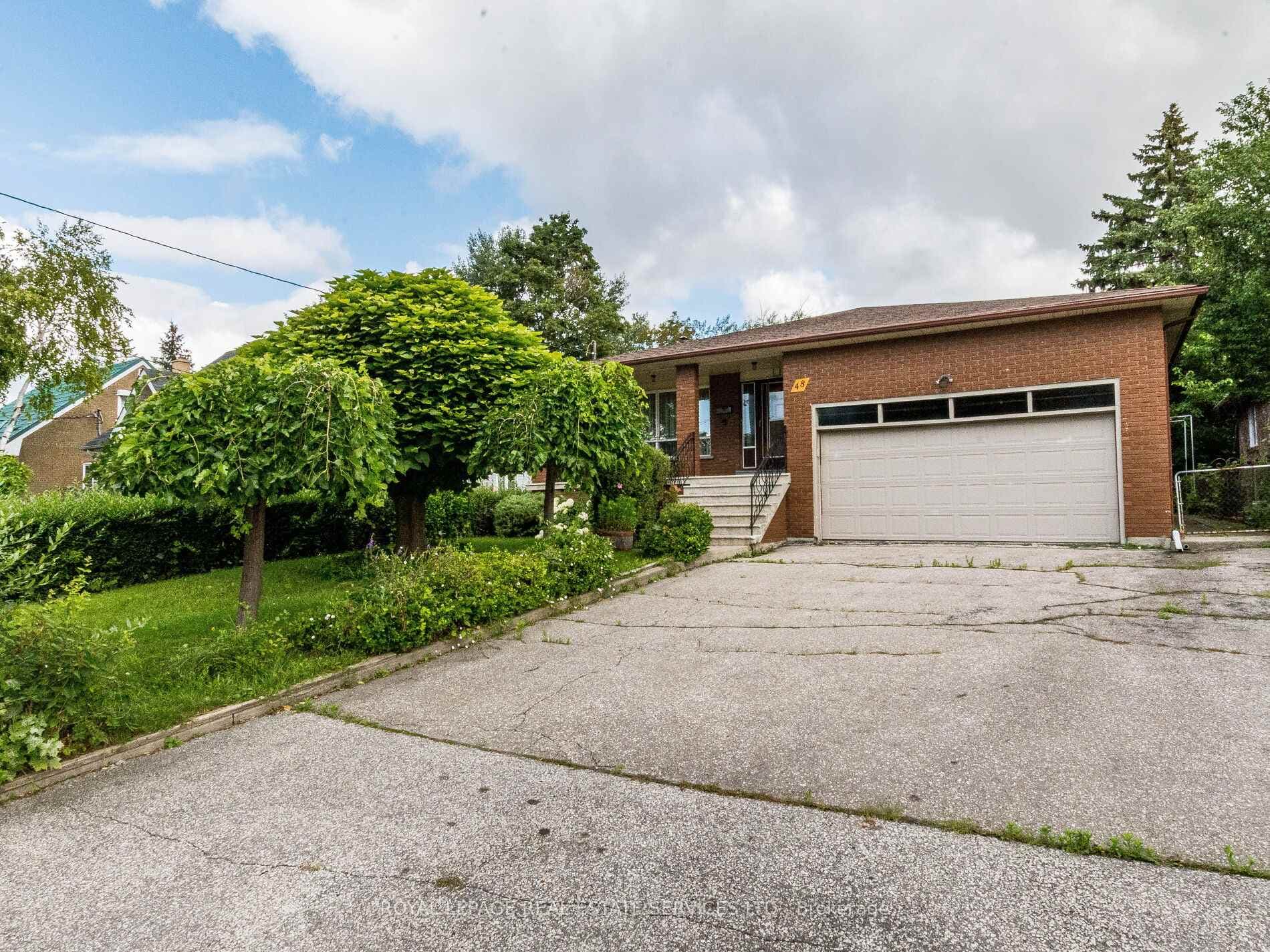 48 Calvington Drive photo 2