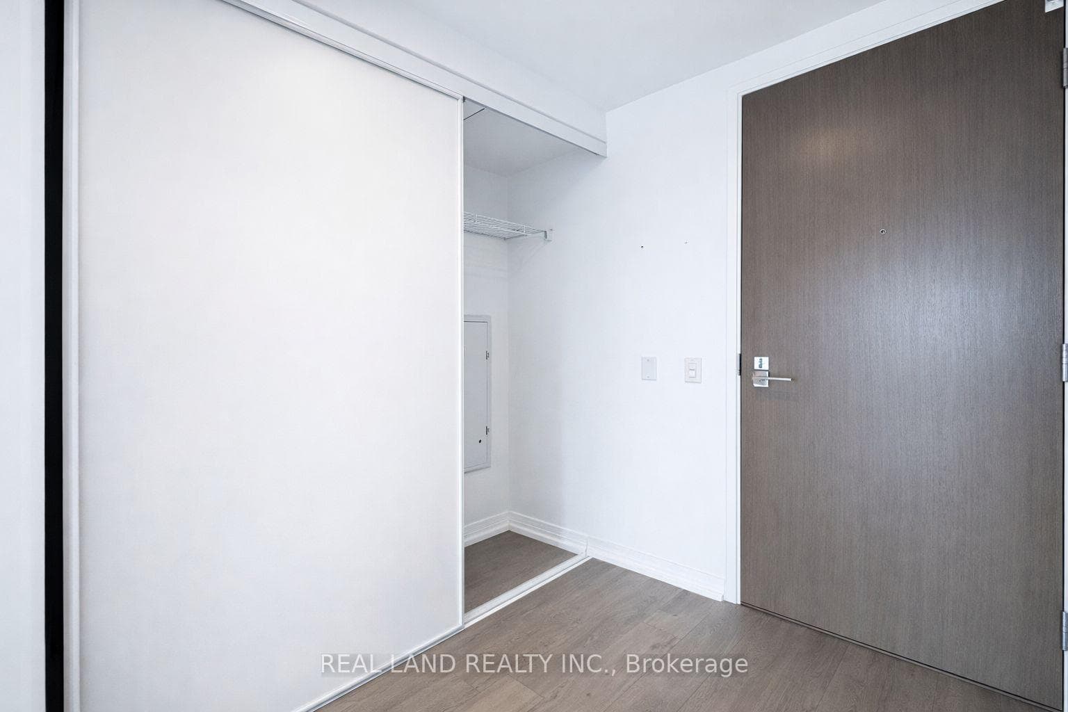 251 Jarvis Street Unit 1702 photo 7