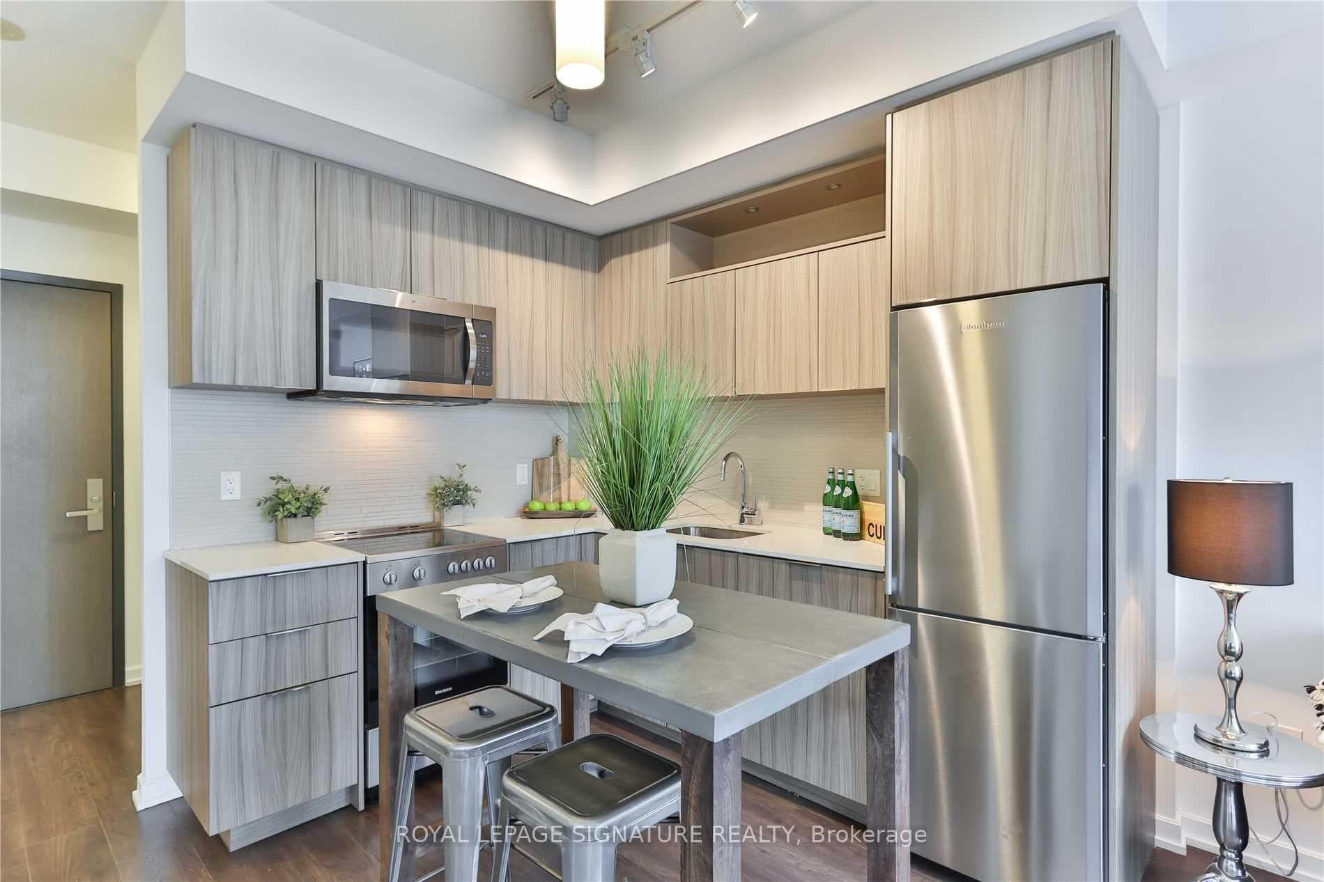 50 Forest Manor Road Unit 1306 photo 13