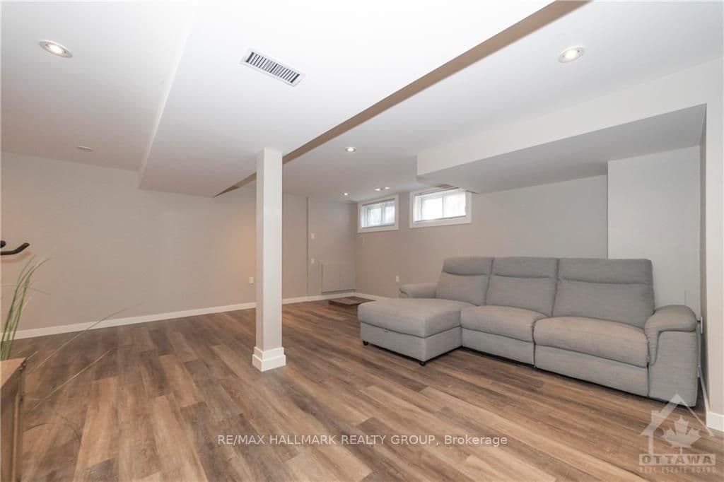 1142 SHERMAN Drive photo 24